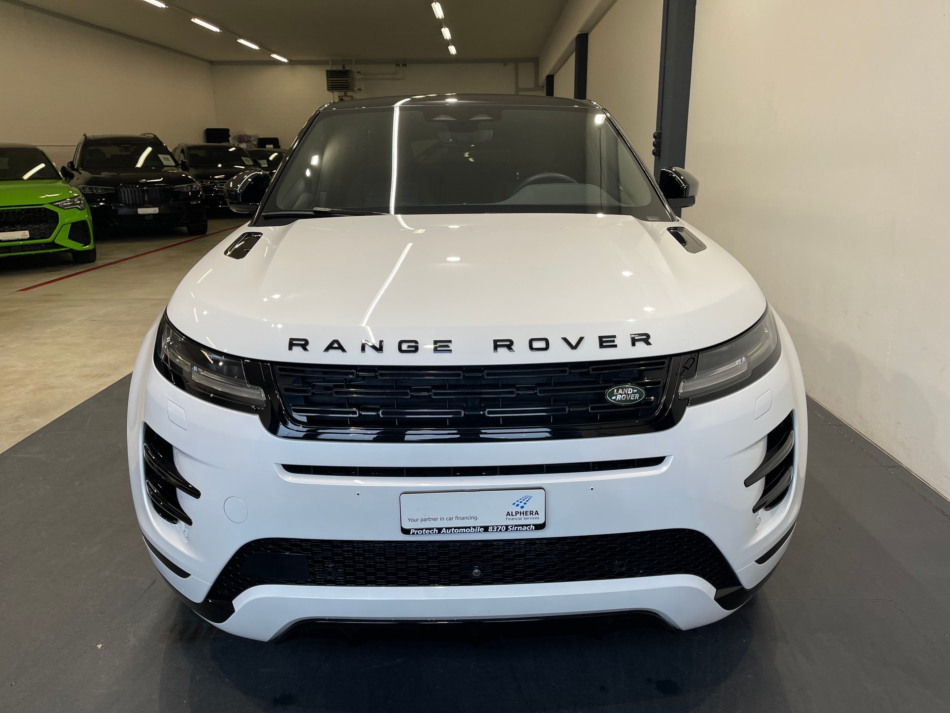 LAND ROVER Range Rover Evoque R-Dynamic D 200 MHEV SE AT9 *FACELIFT*-showroom-element-1