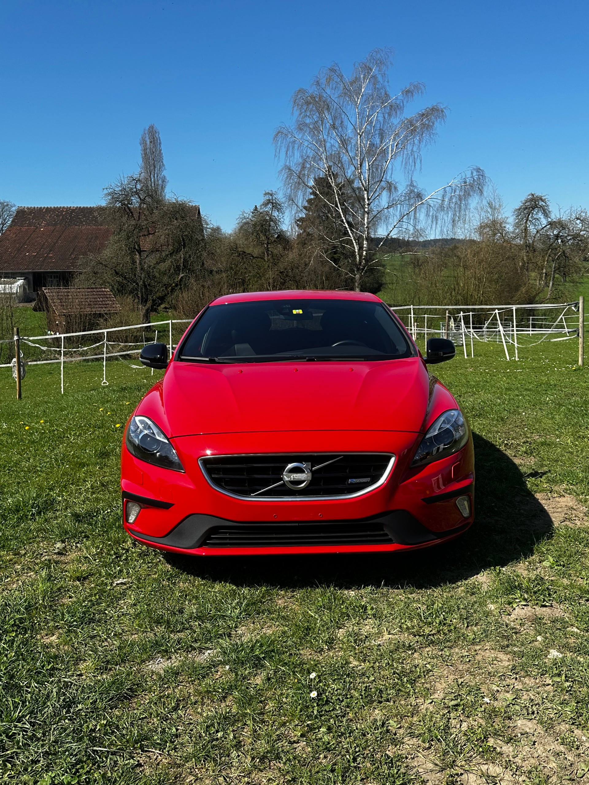 VOLVO V40 Sport200-image-1