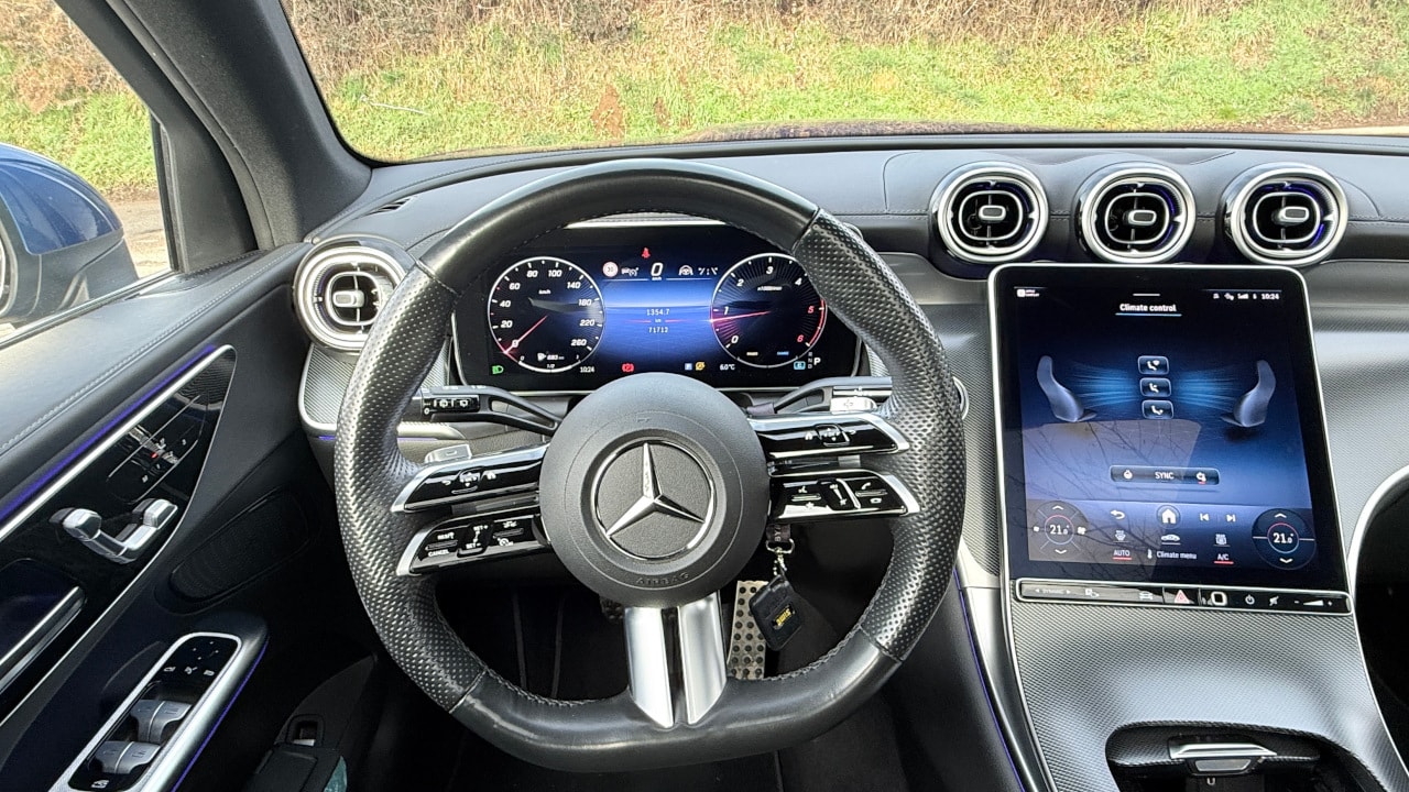 MERCEDES-BENZ GLC 220 d 4Matic 9G-Tronic - X254 - AMG Line-image-6