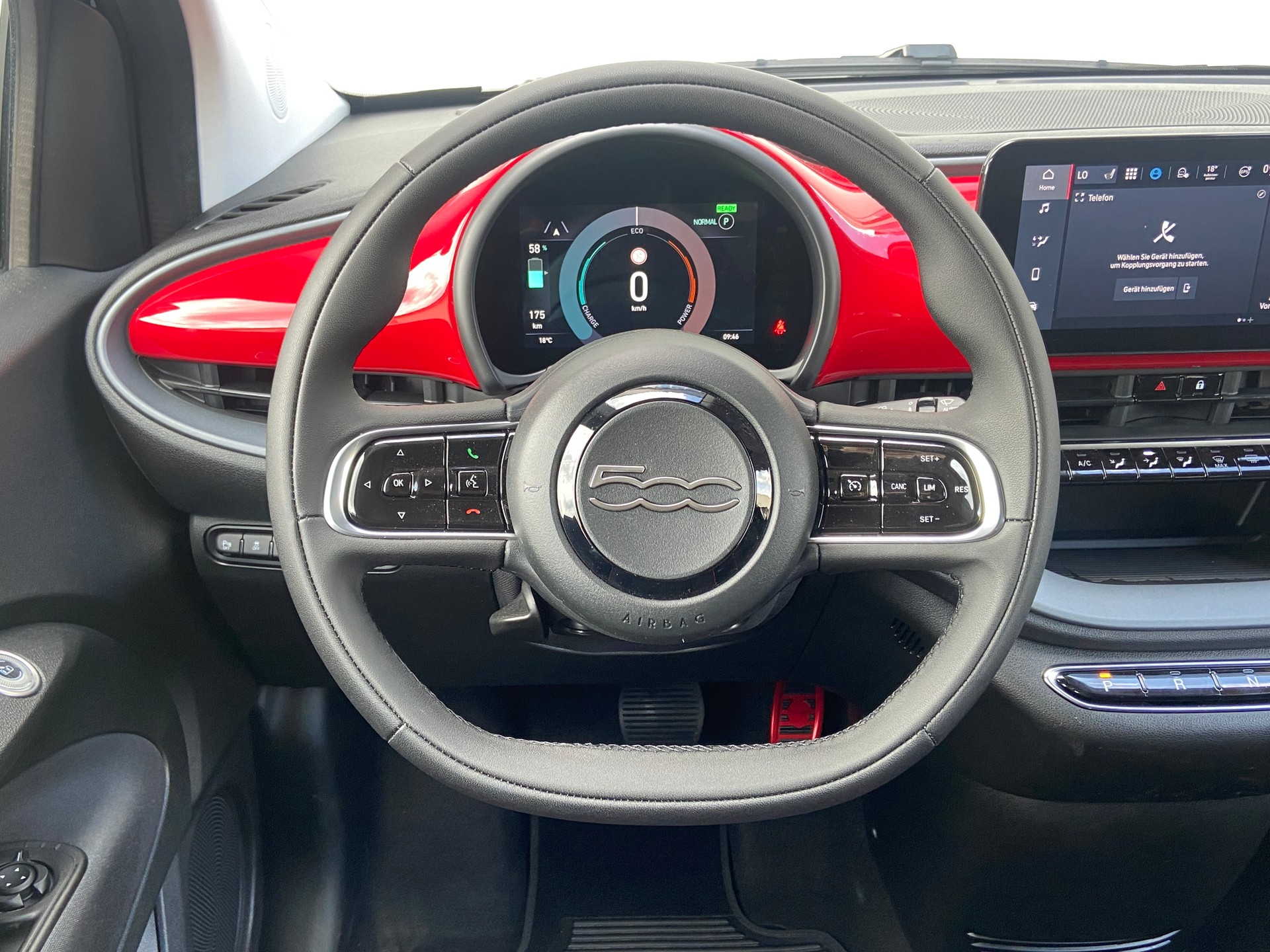 FIAT 500 C electric 87 kW Red-image-9