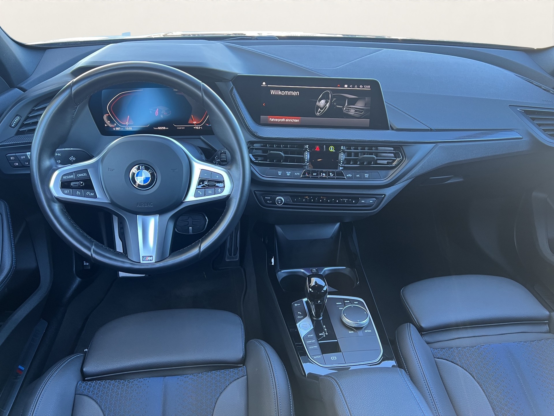 BMW 118i M Sport Steptronic-image-12