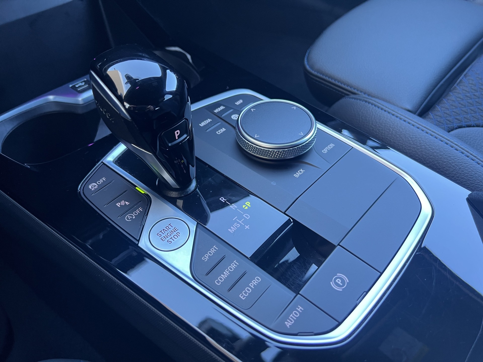 BMW 118i M Sport Steptronic-image-16