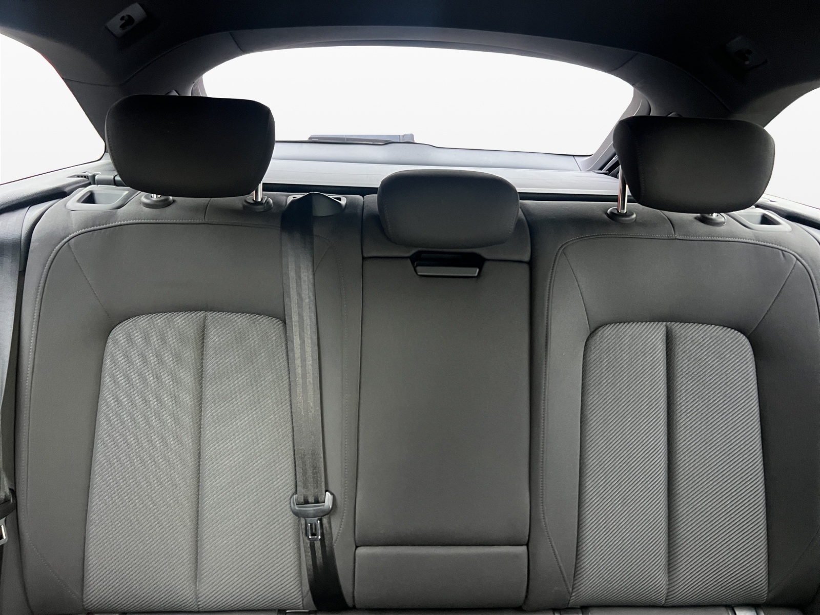 AUDI A6 Avant 50 TDI quattro tiptronic-image-17