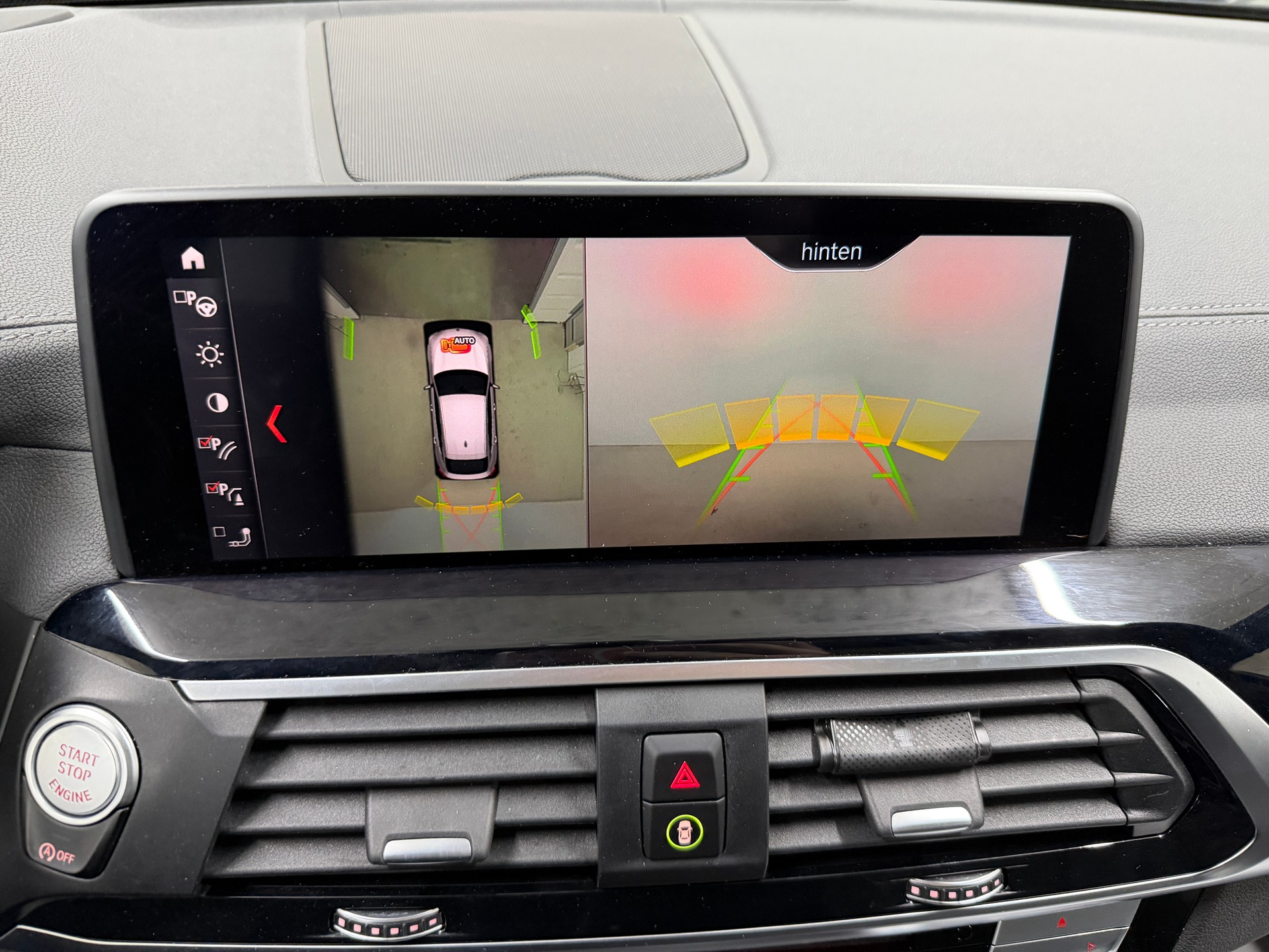 BMW X4 M40i 360PS BLACK SAPPHIRE Steptronic / 360° Kamera / Panoramadach / Head-Up-Display / H/K Soundsystem / Komfortzugang /-image-13