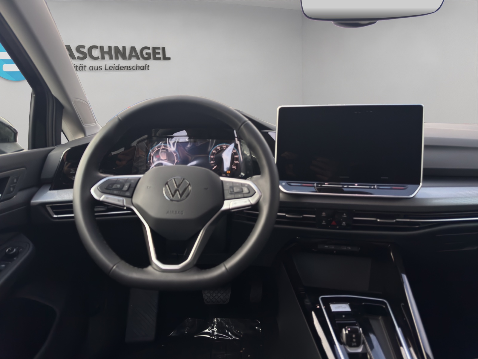 VW Golf 1.5 e TSI mHEV Style DSG-image-4