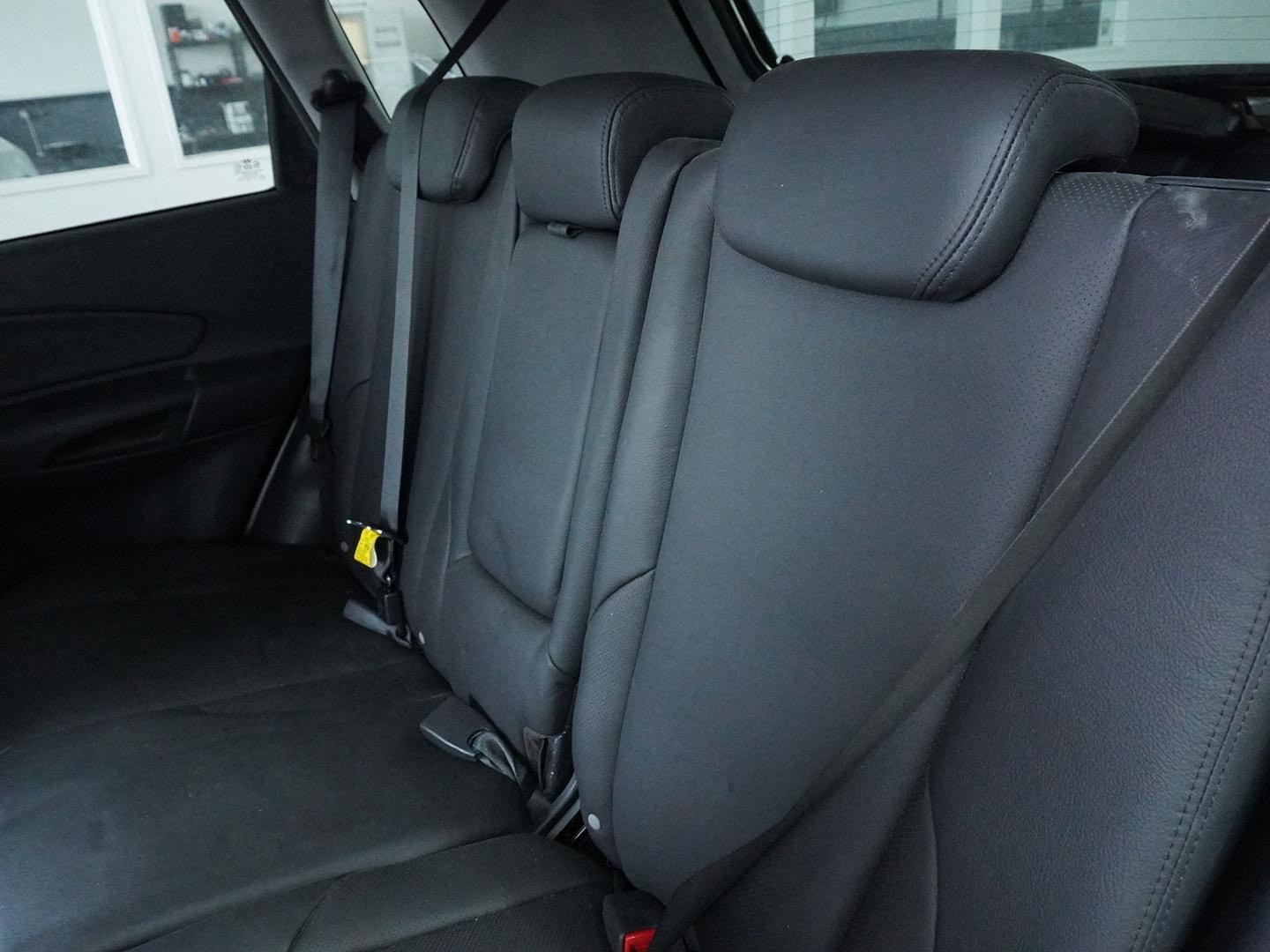 HYUNDAI Tucson 2.0 Premium 4WD-image-4
