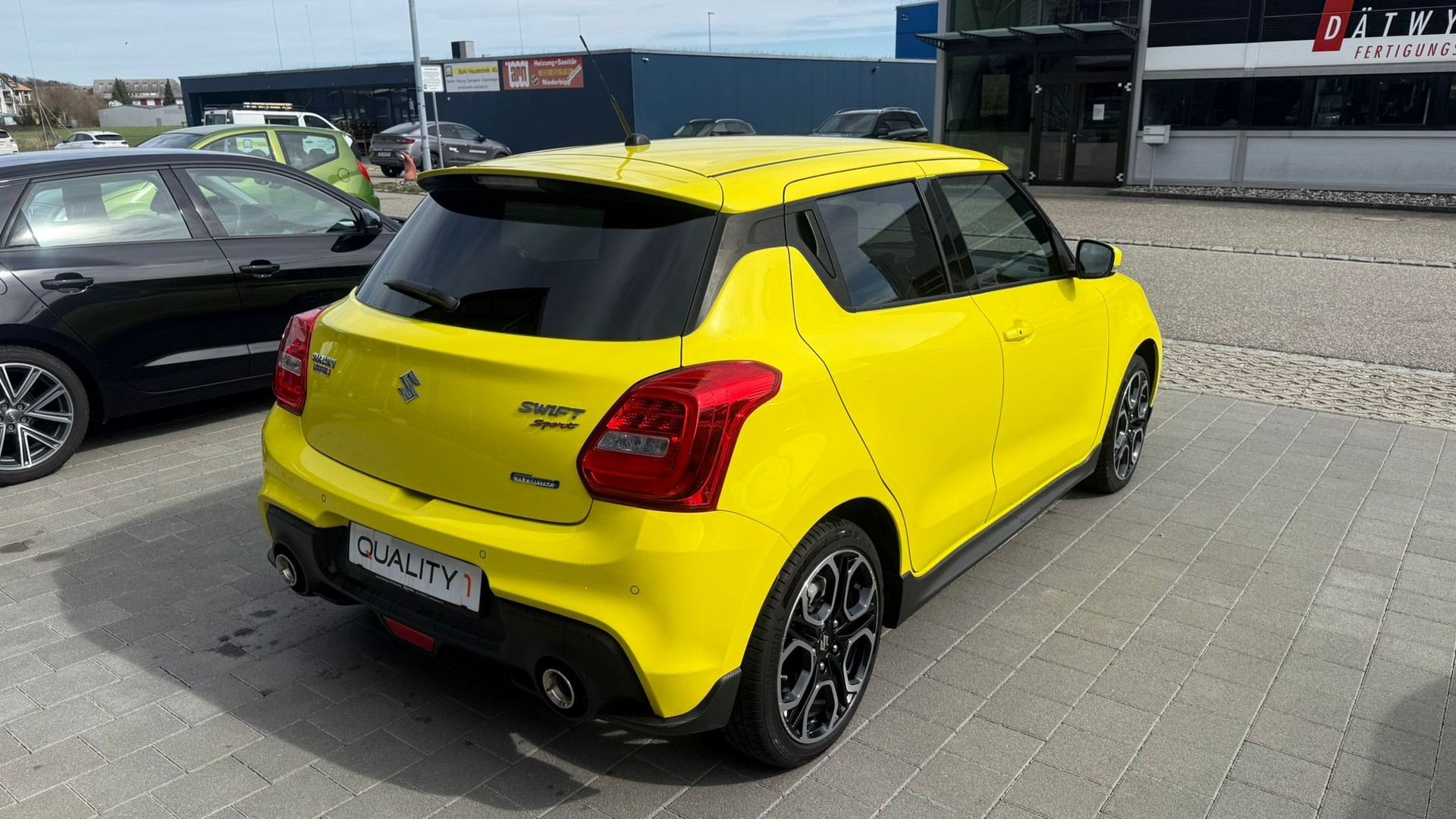 SUZUKI Swift Sport 1.4i 16V Compact Top Hybrid-image-12