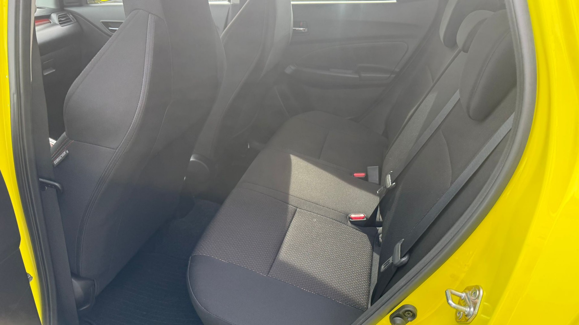SUZUKI Swift Sport 1.4i 16V Compact Top Hybrid-image-26