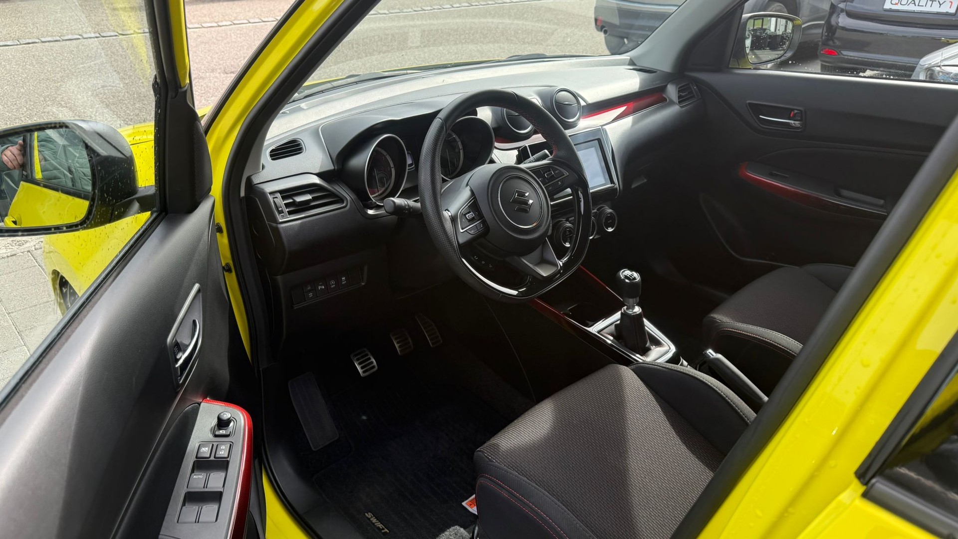 SUZUKI Swift Sport 1.4i 16V Compact Top Hybrid-image-21