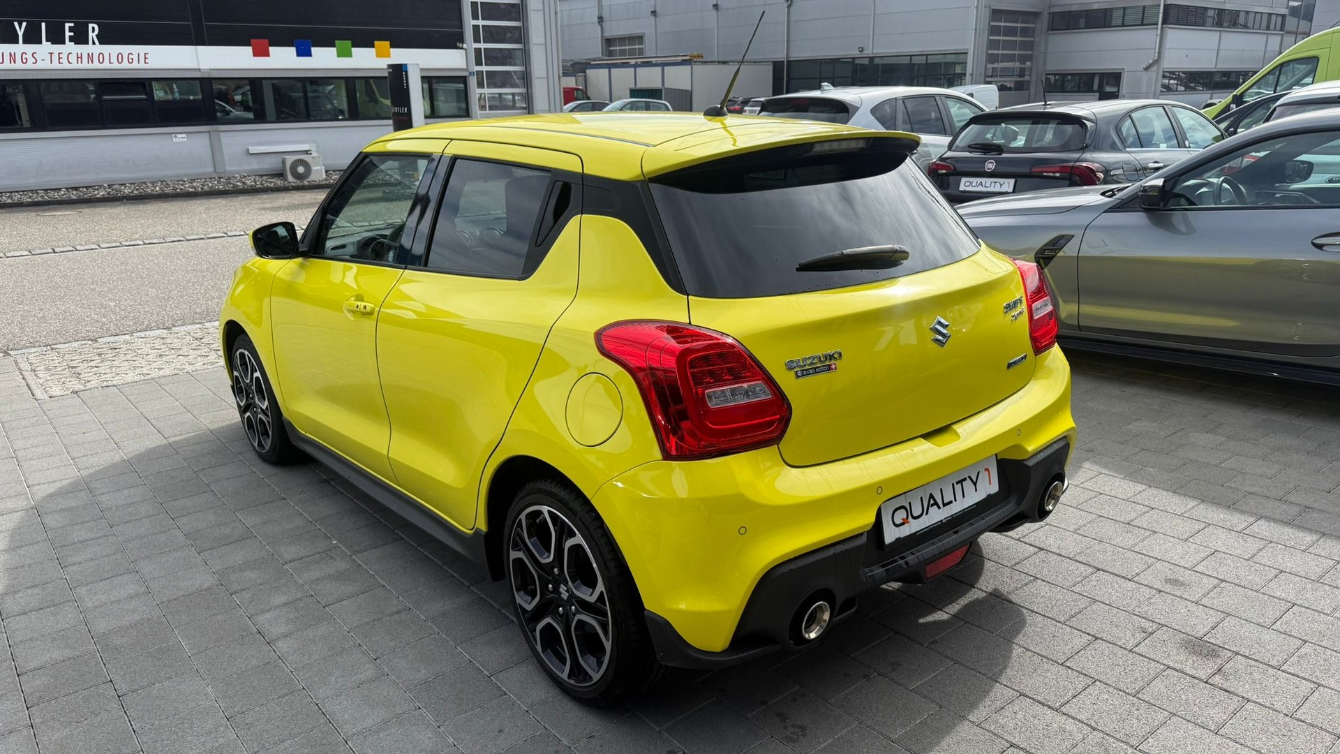 SUZUKI Swift Sport 1.4i 16V Compact Top Hybrid-image-17