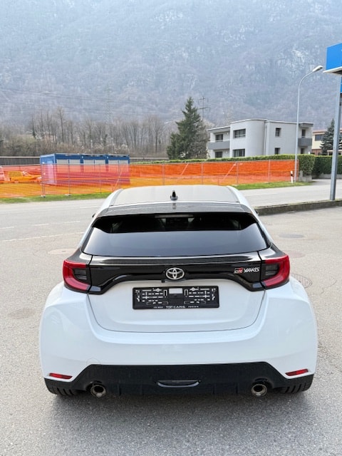 TOYOTA Yaris 1.6 GR Sport-image-4