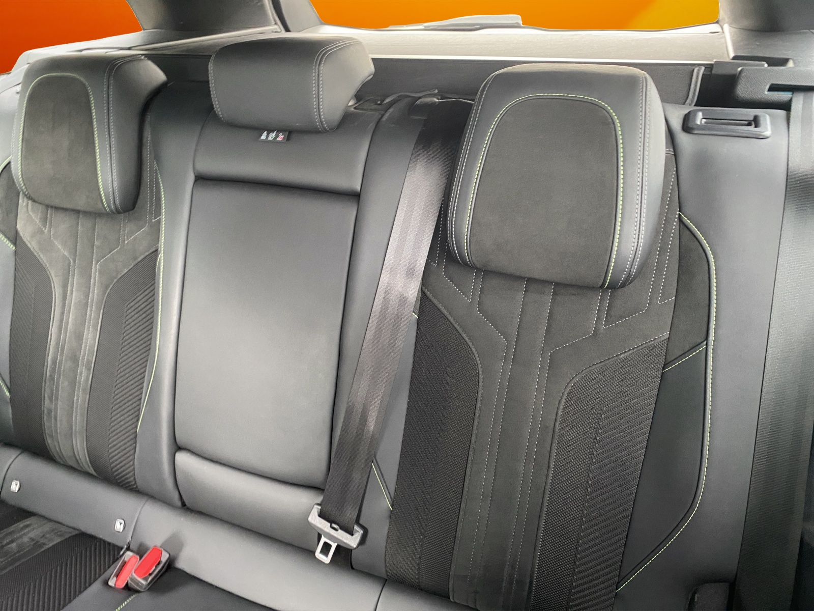 PEUGEOT 308 SW 1.2 Pure Tech Allure Pack EAT8-image-11