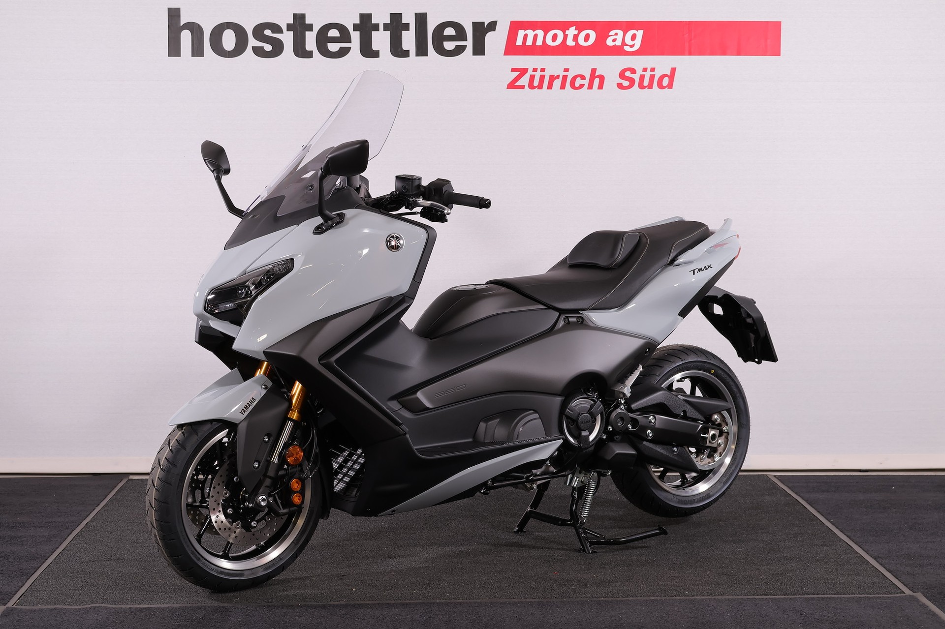 YAMAHA TMAX Tech MAX-showroom-element-1