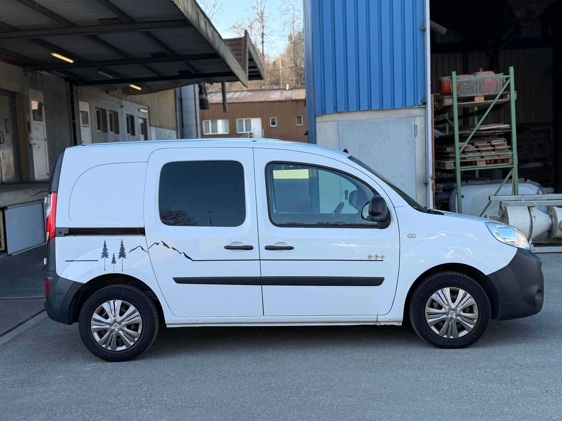 RENAULT Kangoo Medium dCi 90 Access-image-3