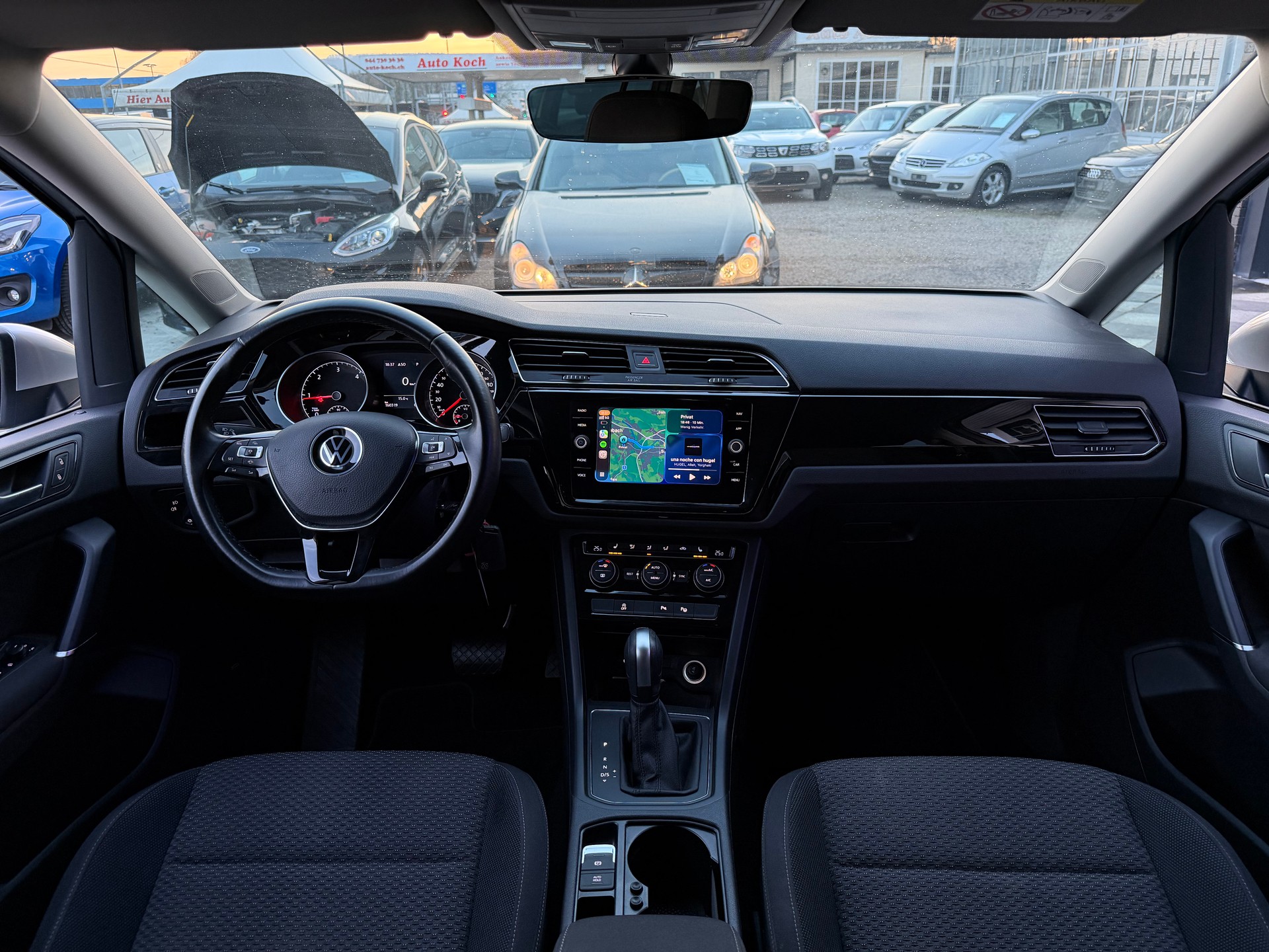 VW Touran 2.0 TDI BlueMotion Technology Comfortline DSG-image-10