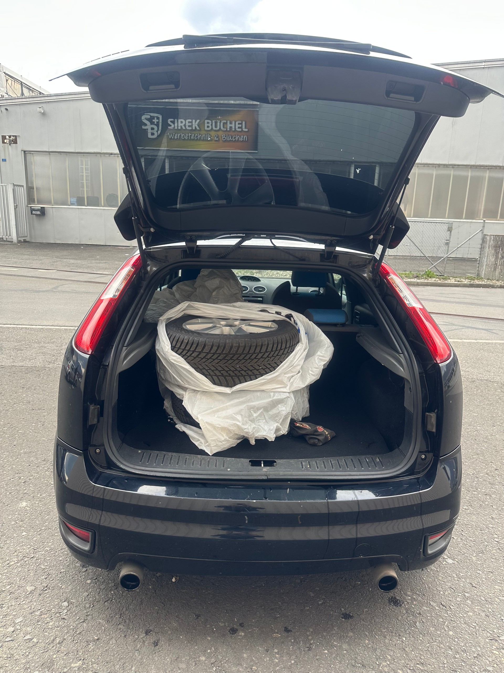 FORD Focus 2.5 Turbo ST-image-6