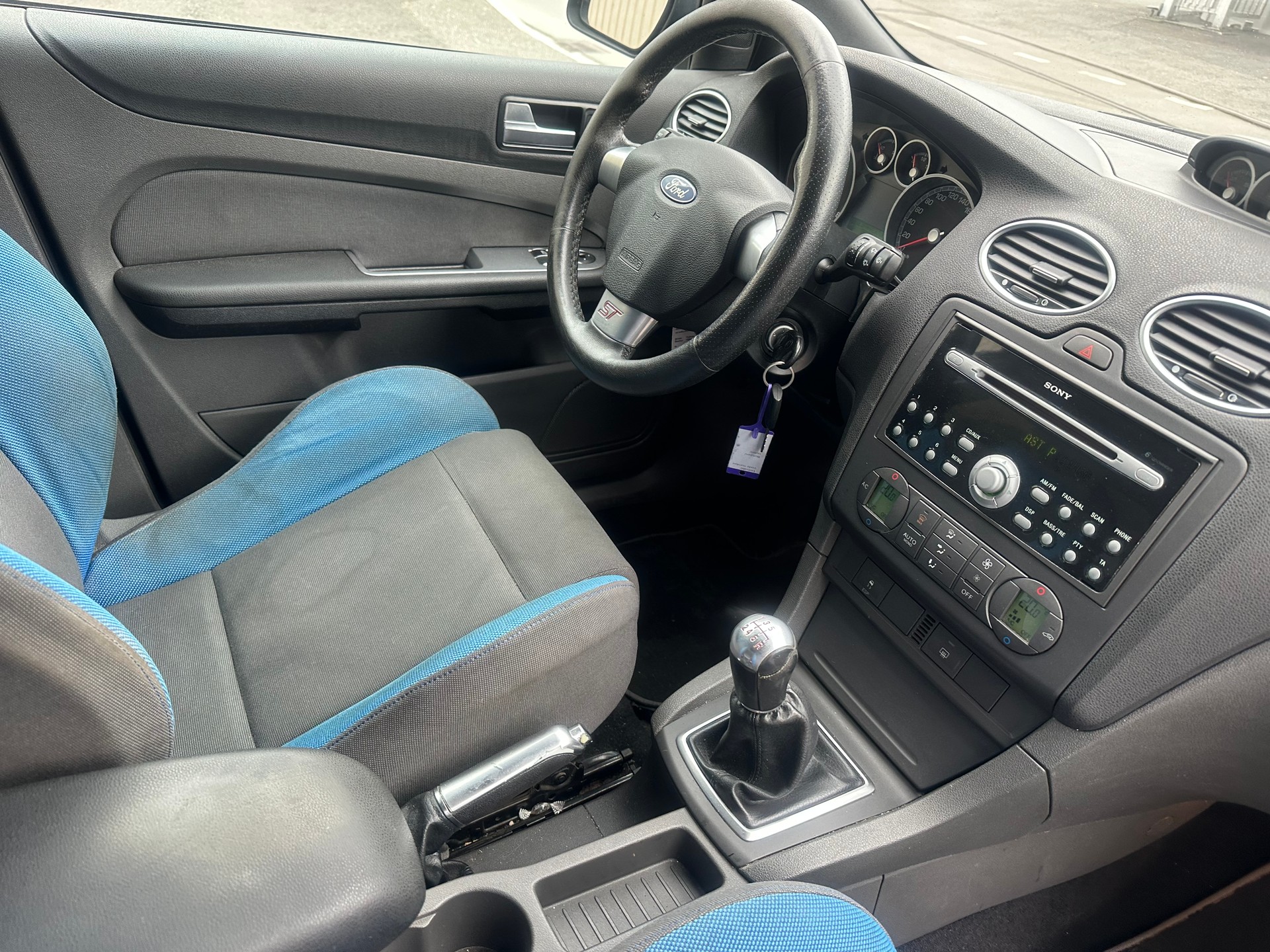FORD Focus 2.5 Turbo ST-image-14