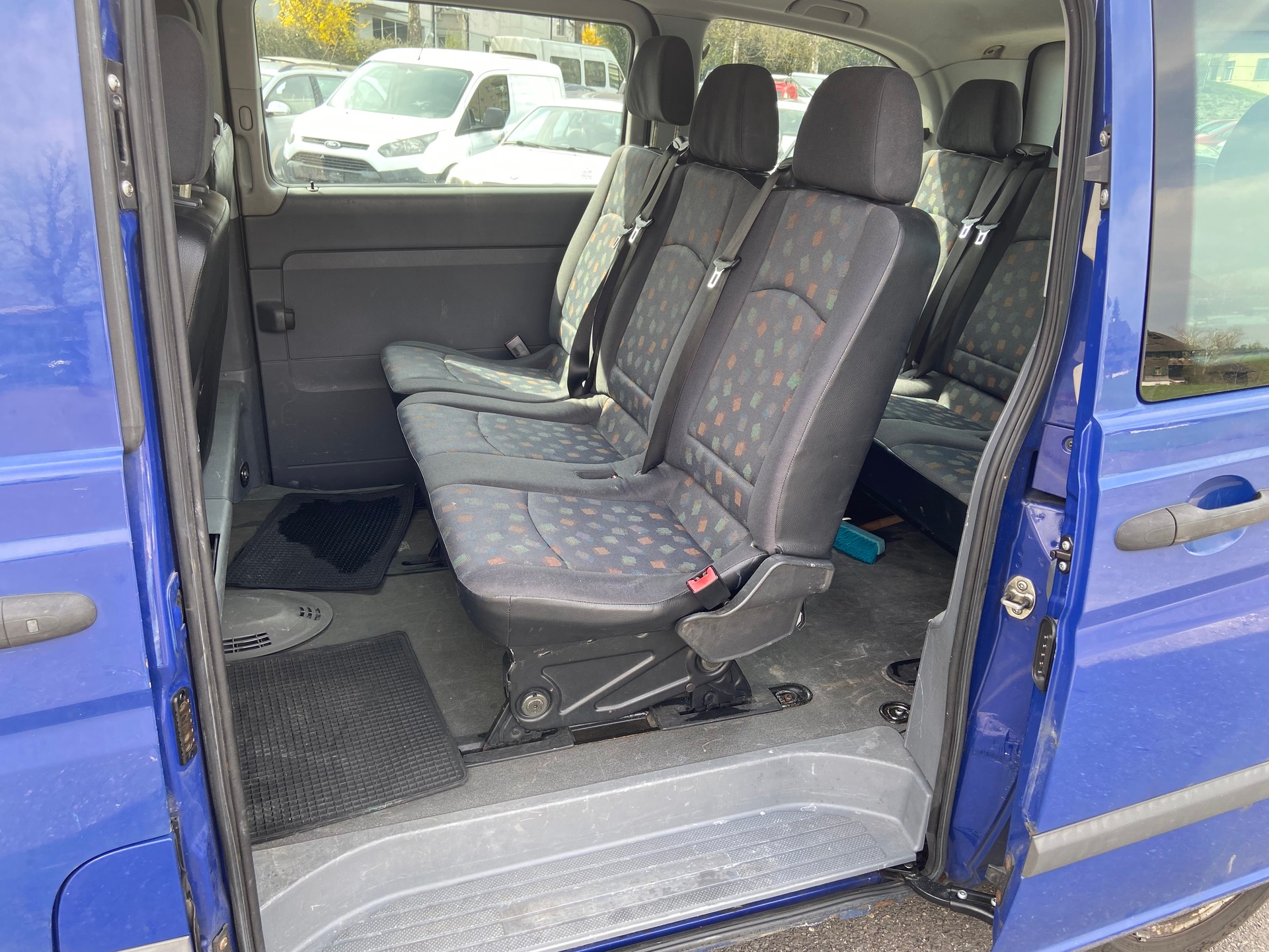MERCEDES-BENZ Vito 109 CDI L-image-9