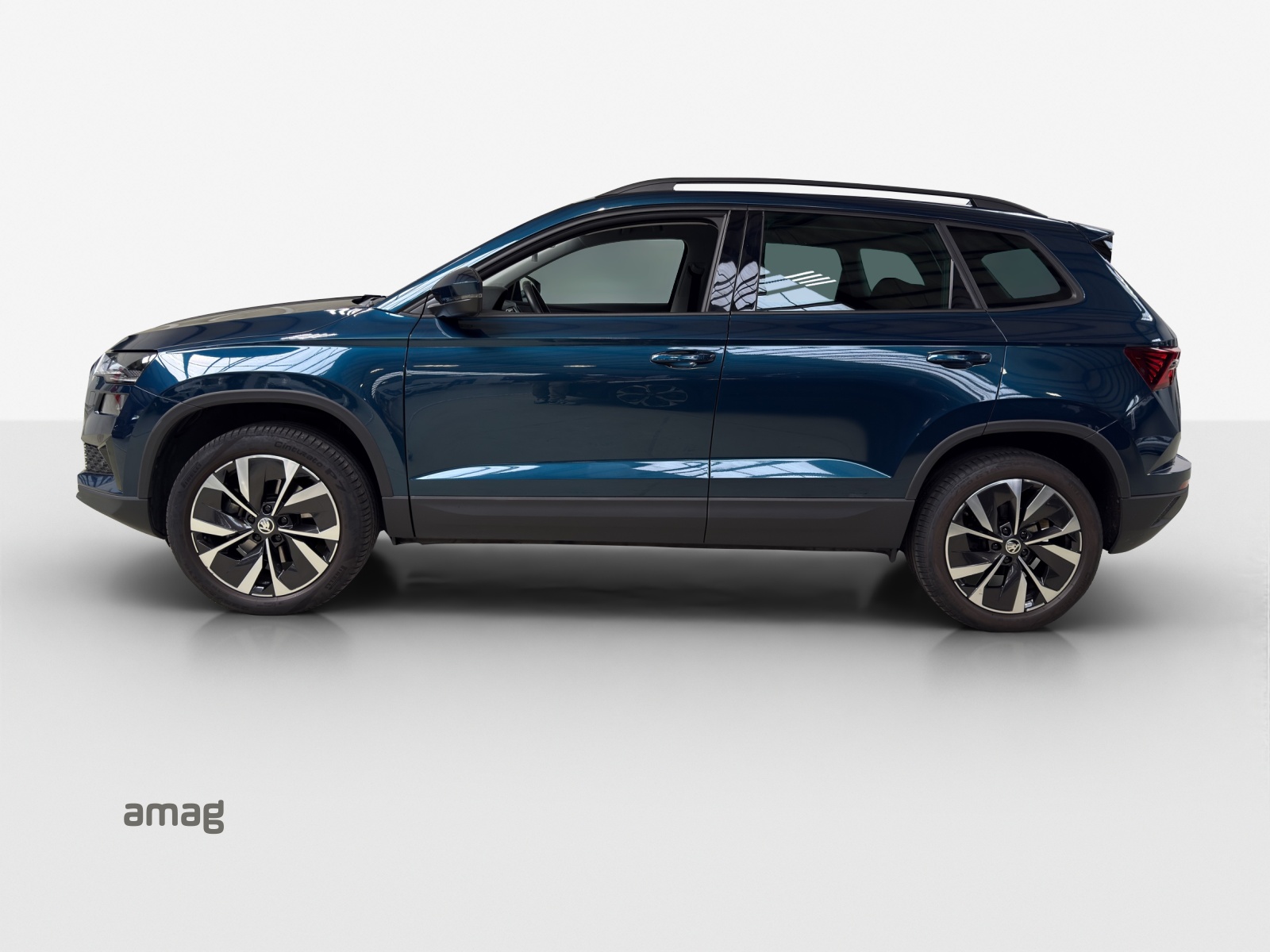 SKODA Karoq 2.0 TDI CR Style 4x4 DSG-image-1
