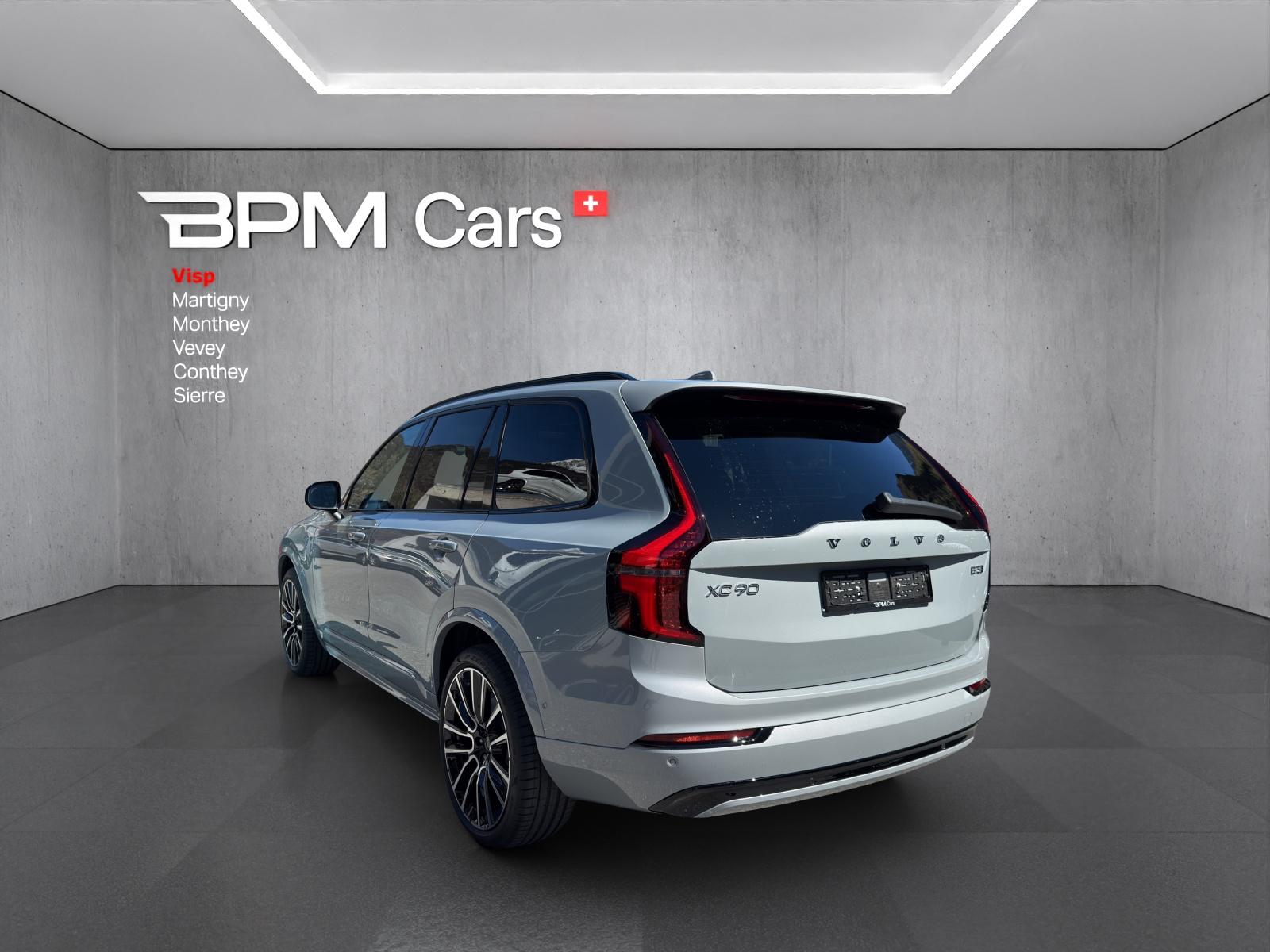 Image VOLVO XC90 XC90 B5 Benzin Mild Hybrid AWD Ultra Dark Geartronic