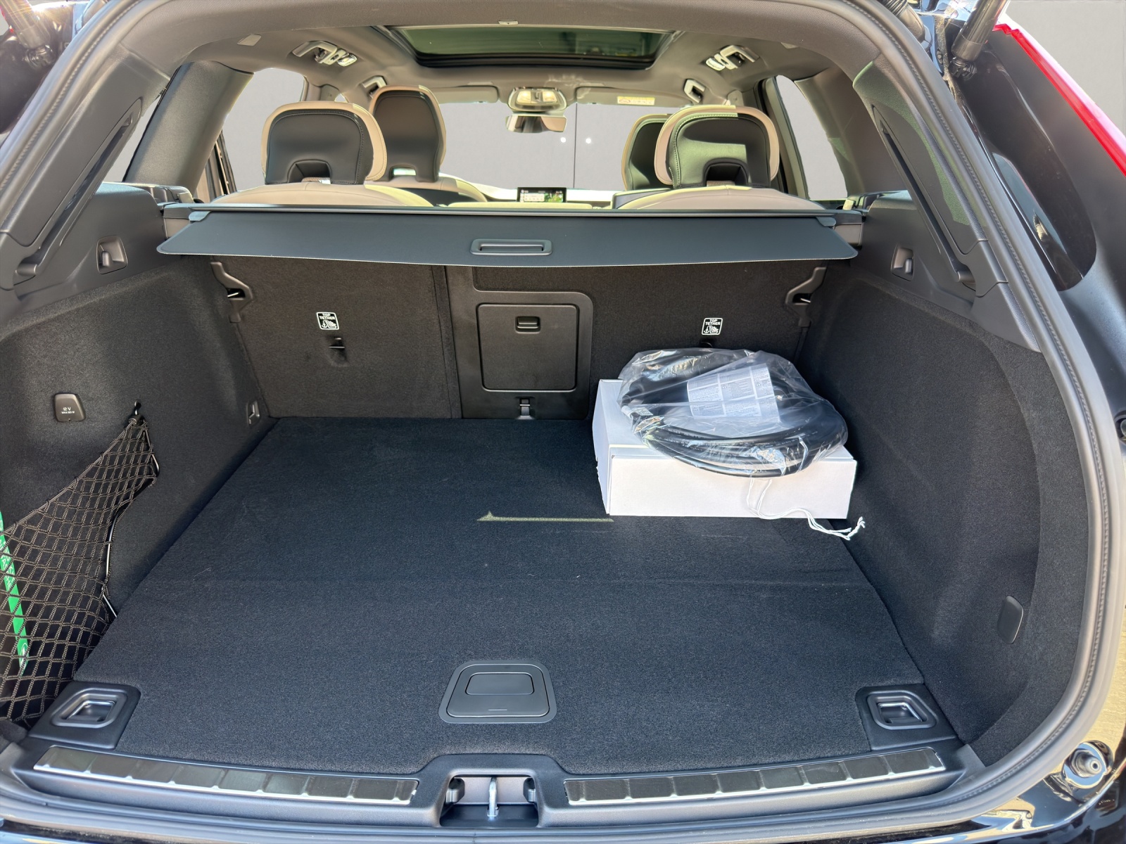 VOLVO XC60 2.0 T6 TE Ultra Dark eAWD-image-15