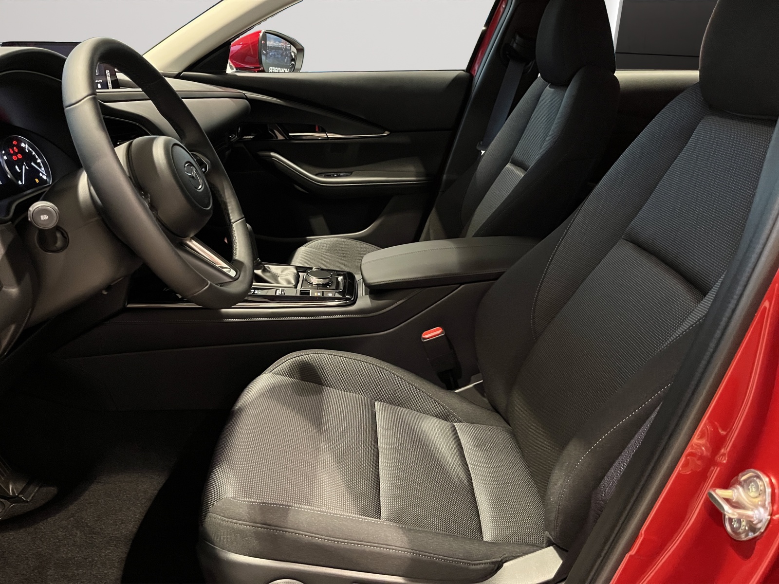 MAZDA CX-30 SKYACTIV-G 140 M Hybrid Centre Line FWD AT-image-8