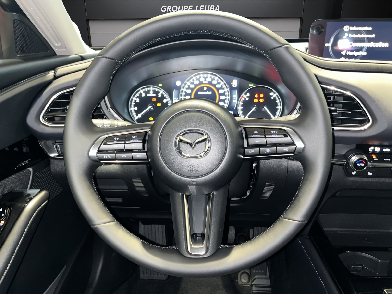 MAZDA CX-30 SKYACTIV-G 140 M Hybrid Centre Line FWD AT-image-16