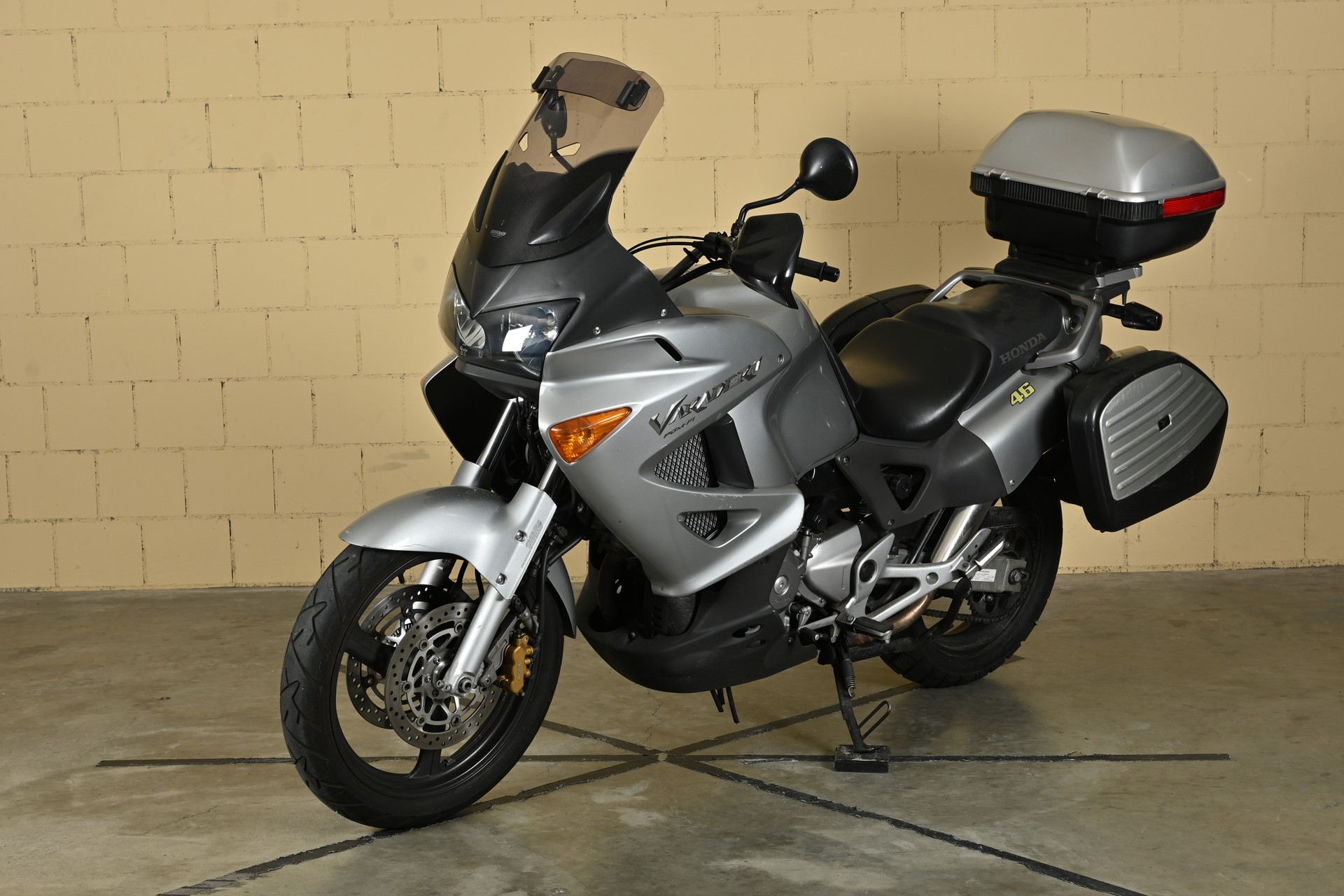 HONDA XL 1000 V Varadero ABS-showroom-element-2