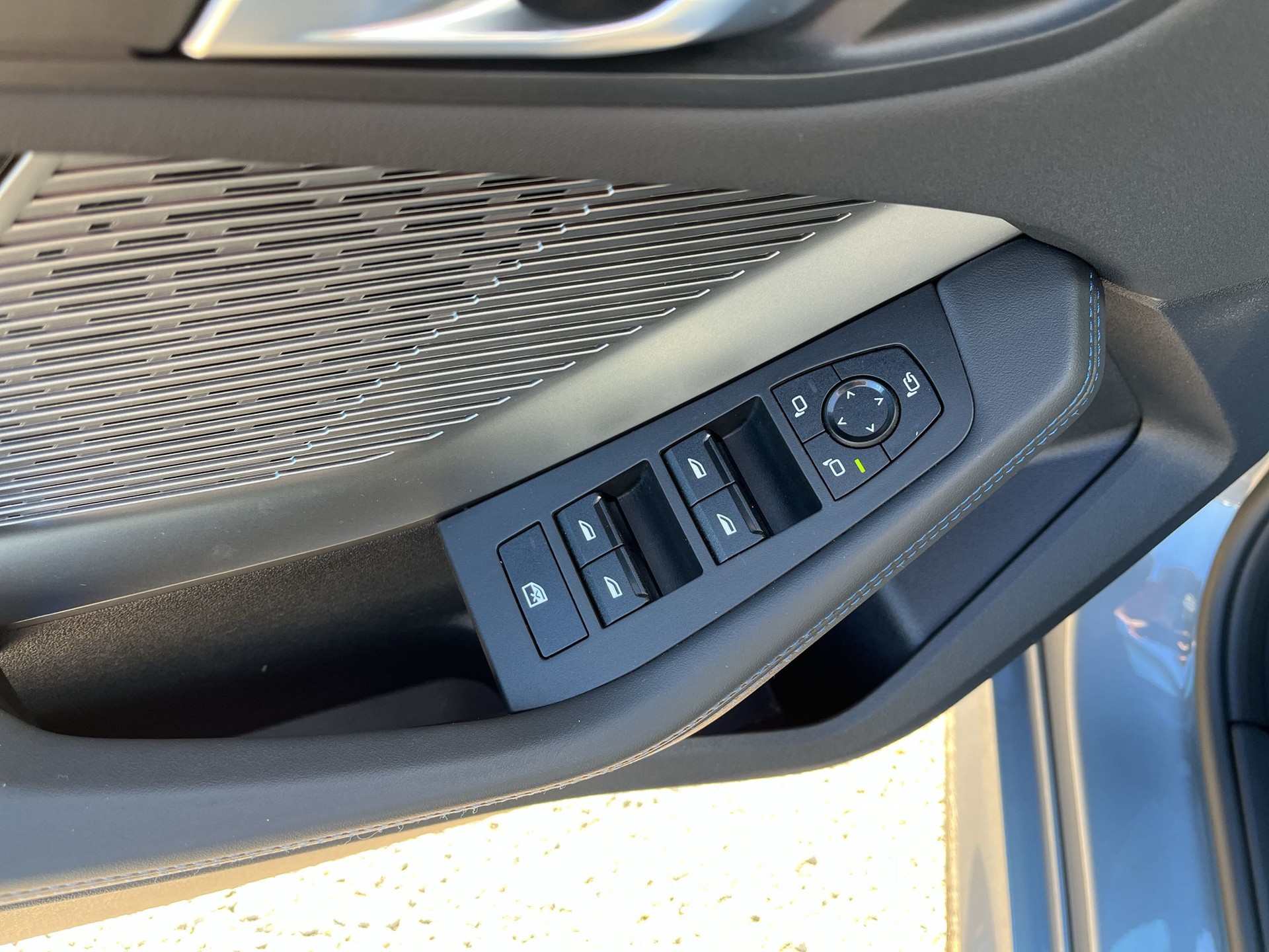 BMW 123 xDrive M Sport Steptronic-image-16