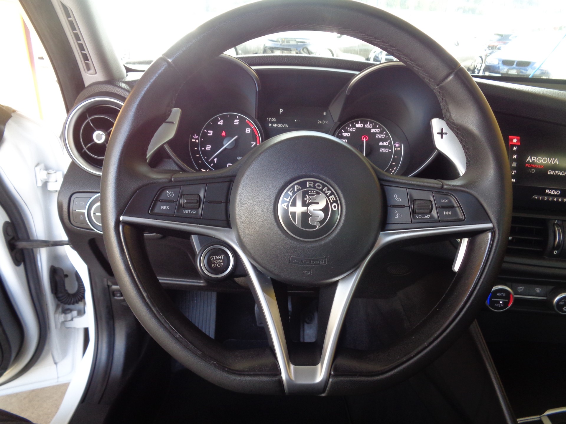 ALFA ROMEO Giulia 2.0 Automatic-image-13