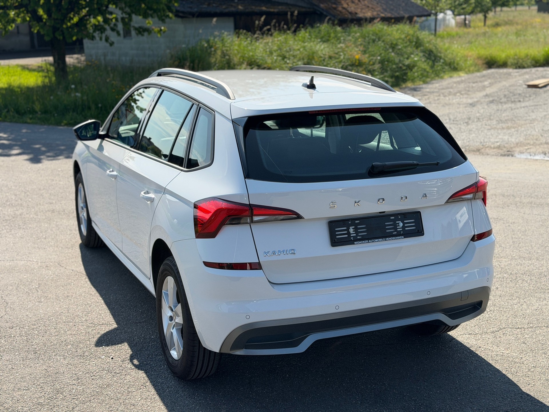 SKODA Kamiq 1.0 TSI Ambition DSG-image-15