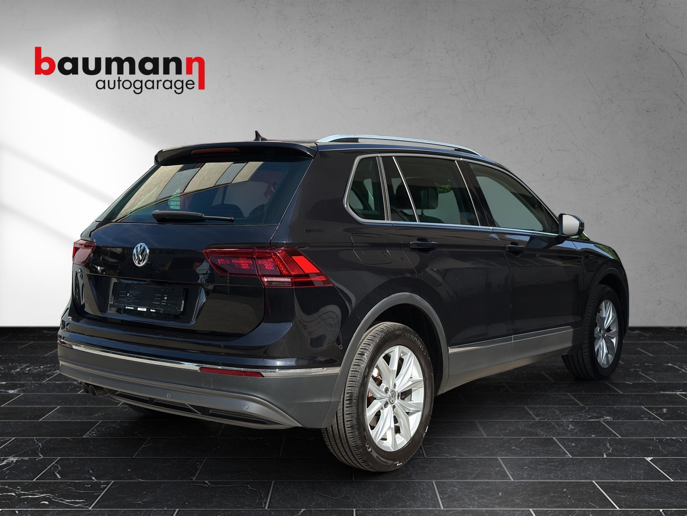 VW Tiguan 2.0 TDI SCR Highline 4Motion DSG-showroom-element-2