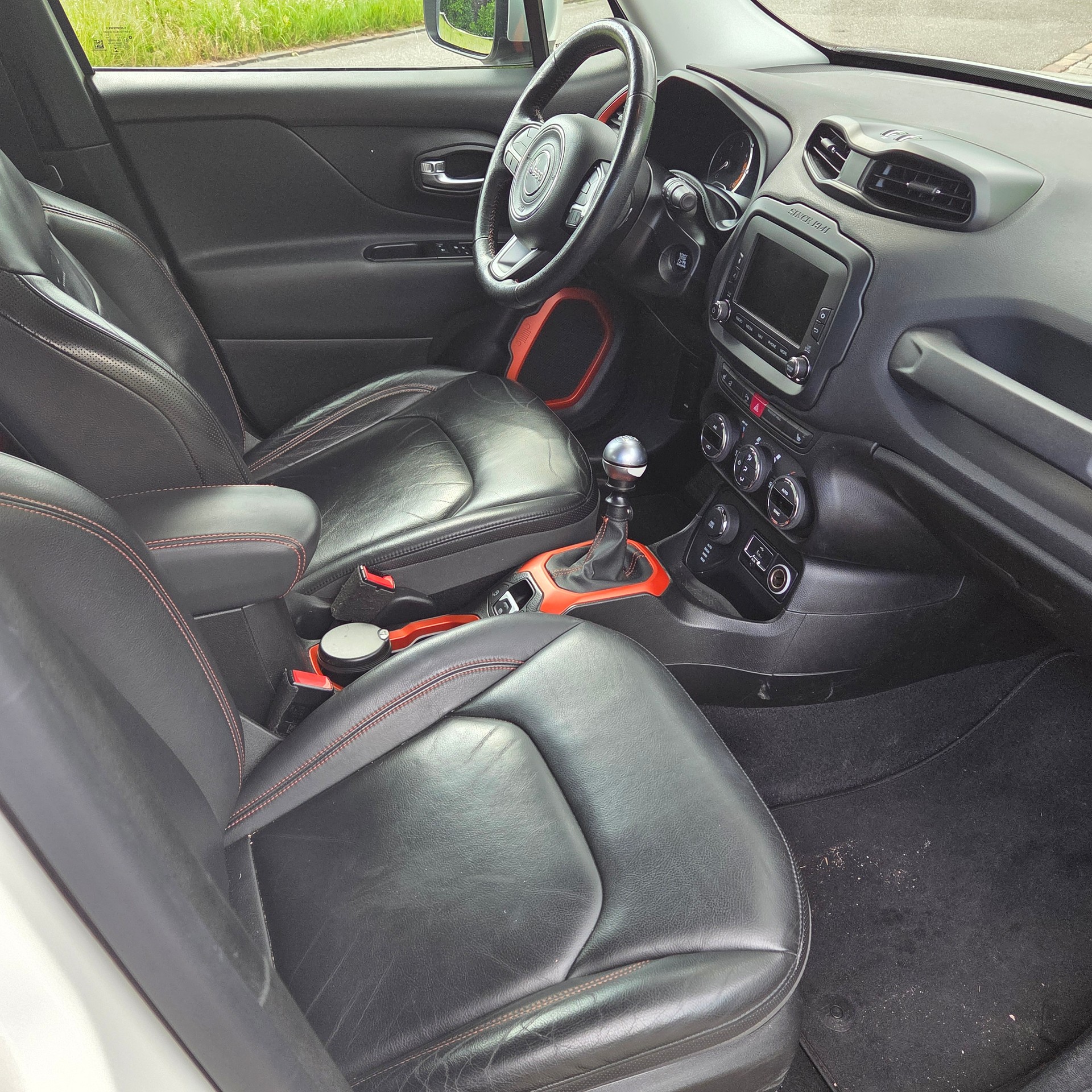 JEEP Renegade 2.0 CRD Limited AWD-image-12