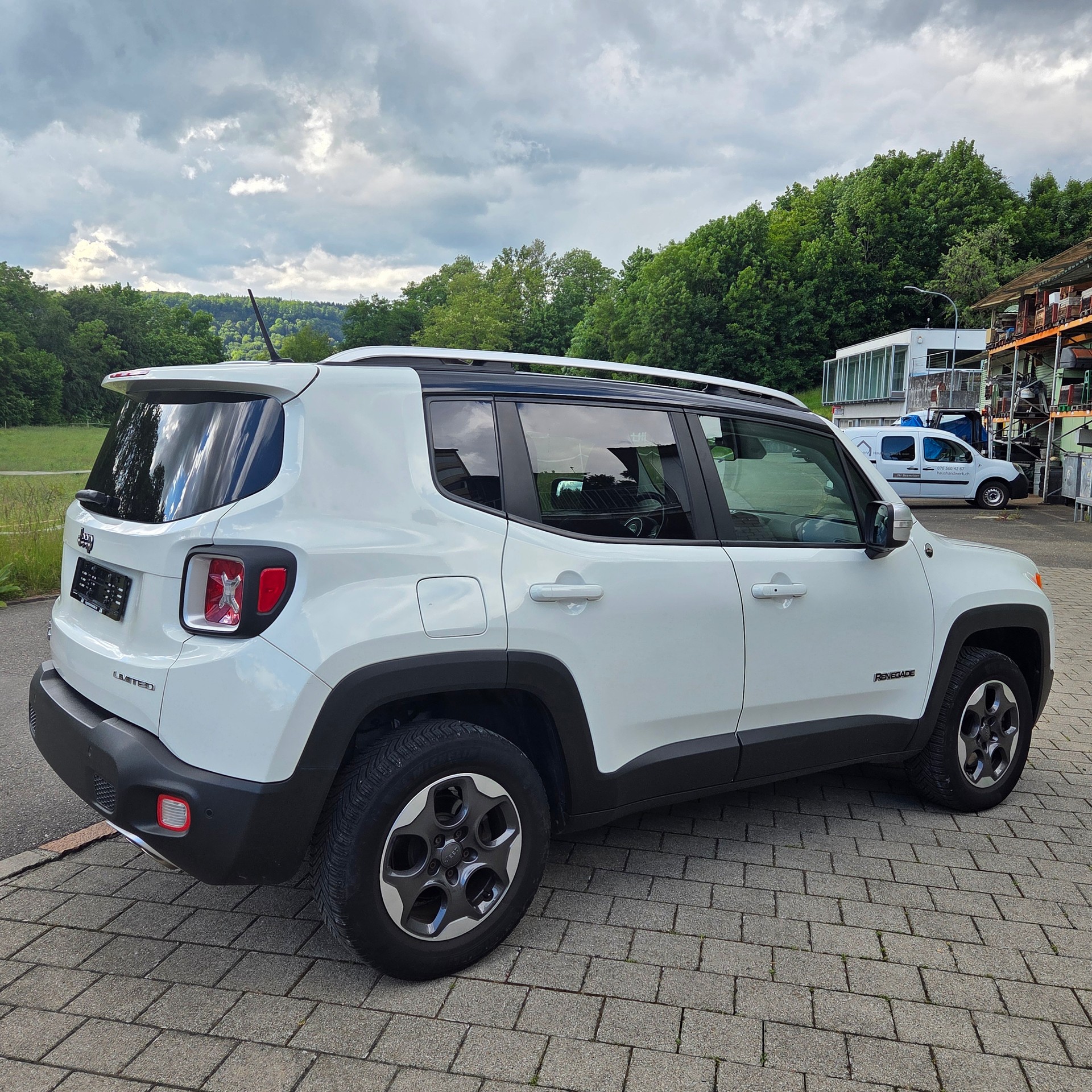 JEEP Renegade 2.0 CRD Limited AWD-image-3