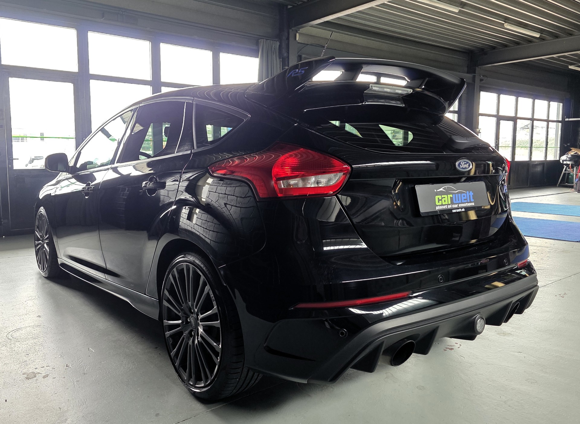 FORD Focus 2.3 EcoBoost RS AWD-image-8