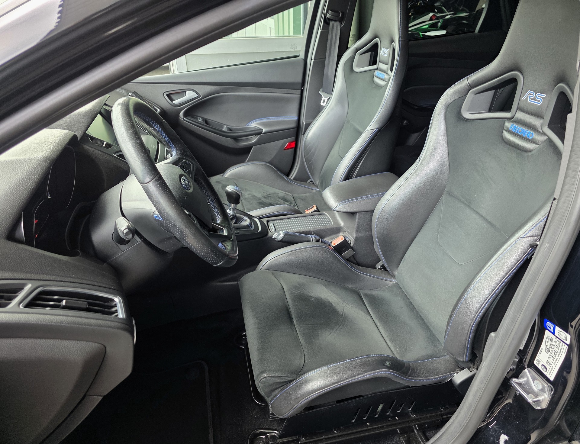 FORD Focus 2.3 EcoBoost RS AWD-image-10