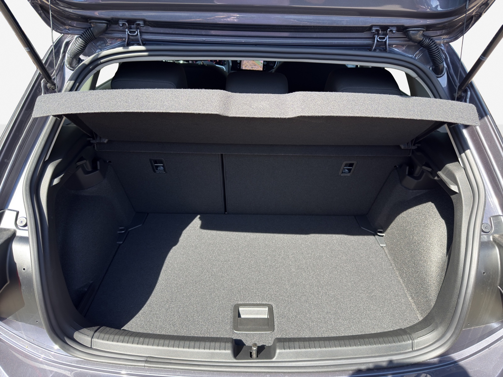 VW Polo 1.0 TSI Life DSG-image-12