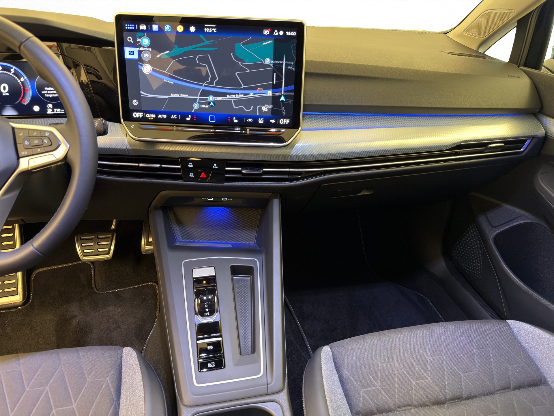 VW Golf 8 1.5 eTSI Goal DSG-image-9