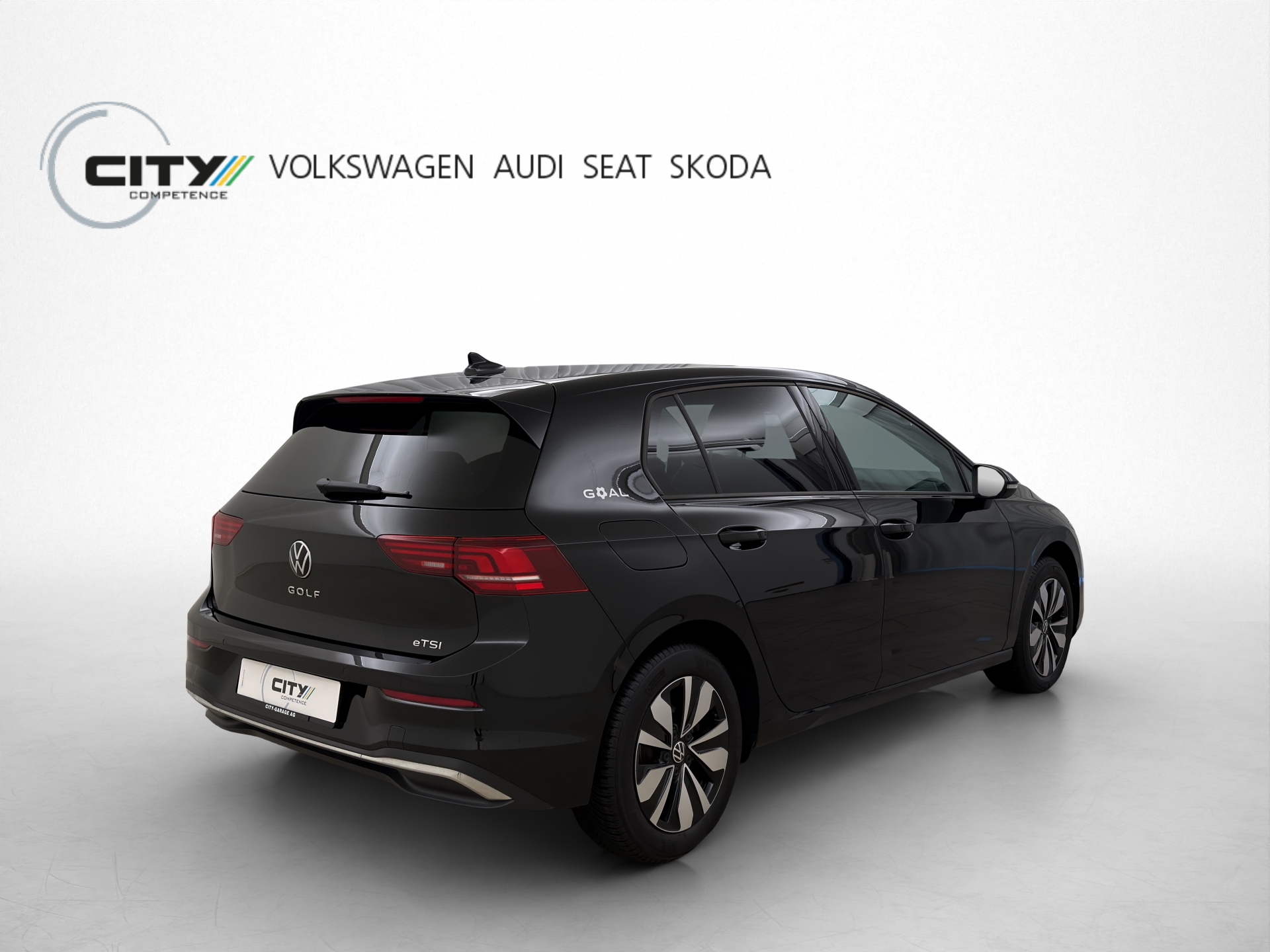 VW Golf 8 1.5 eTSI Goal DSG-image-2
