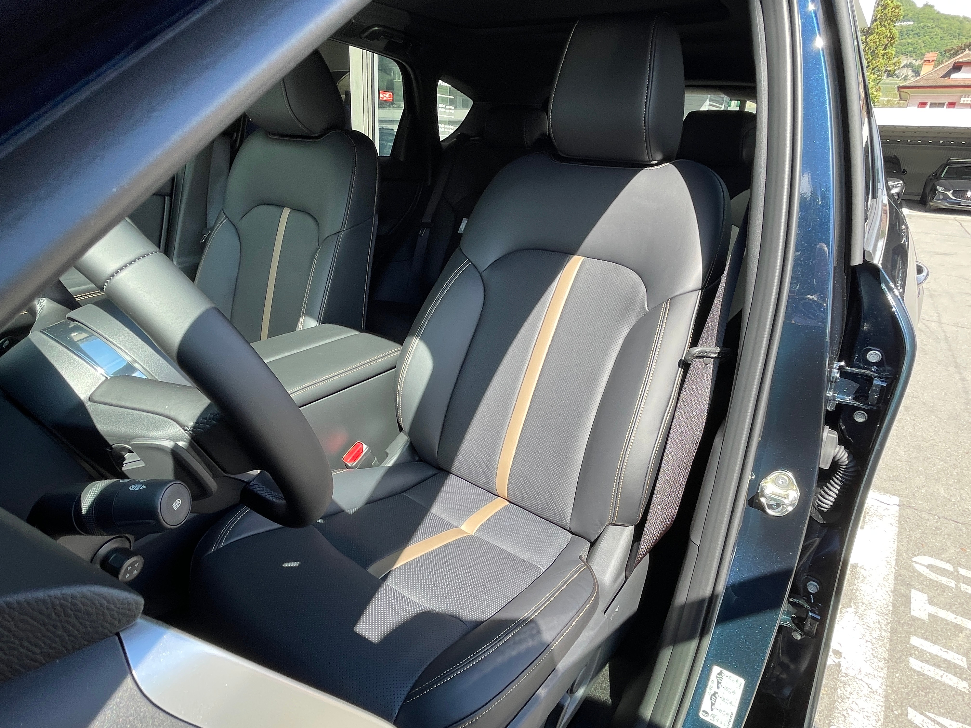 Image MAZDA CX-60 CX-60 e-Skyactiv PHEV 327 AWD Homura