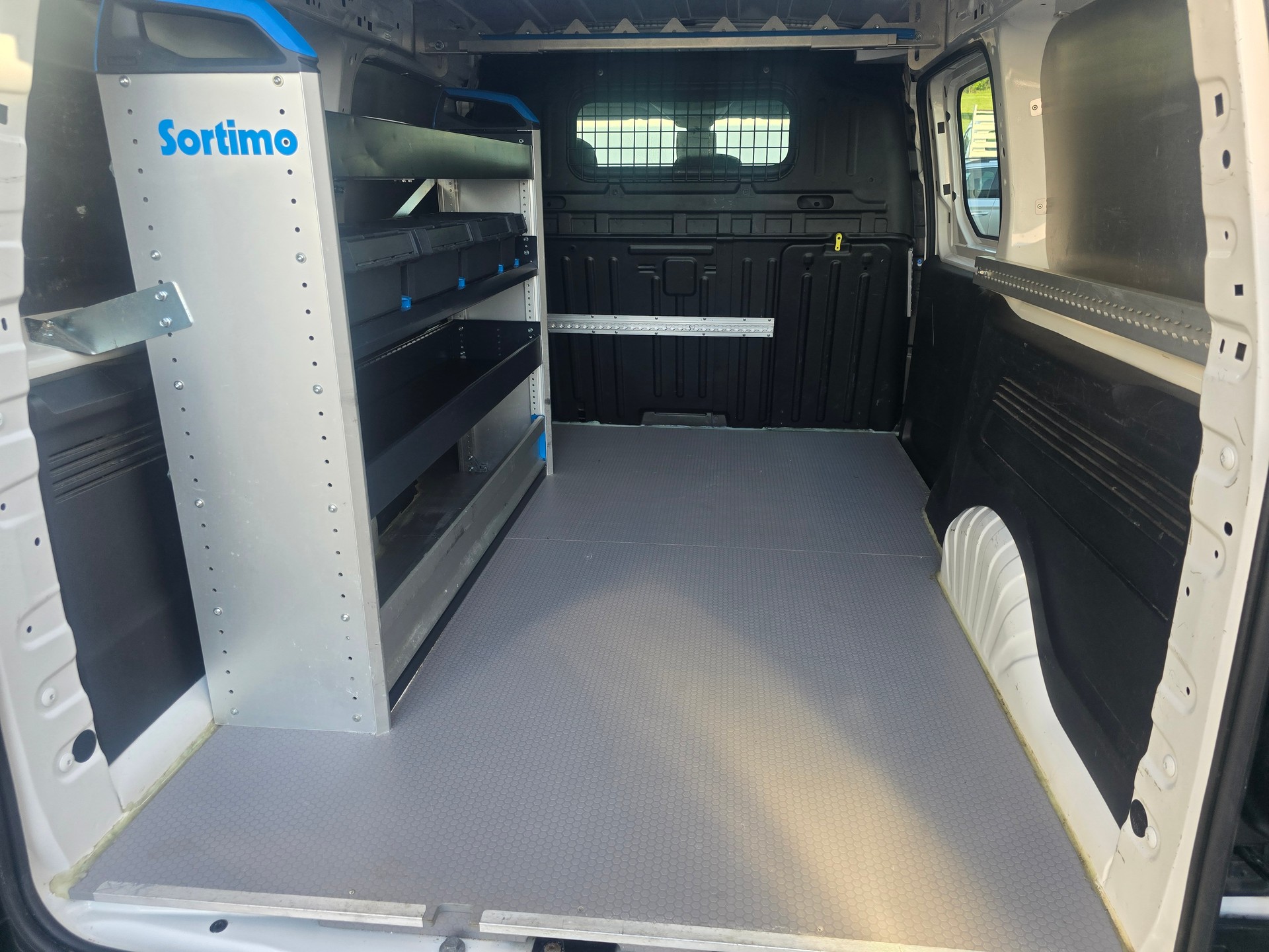 PEUGEOT Partner 1.5 Blue HDi s/s Asphalt Long 1000kg-image-7