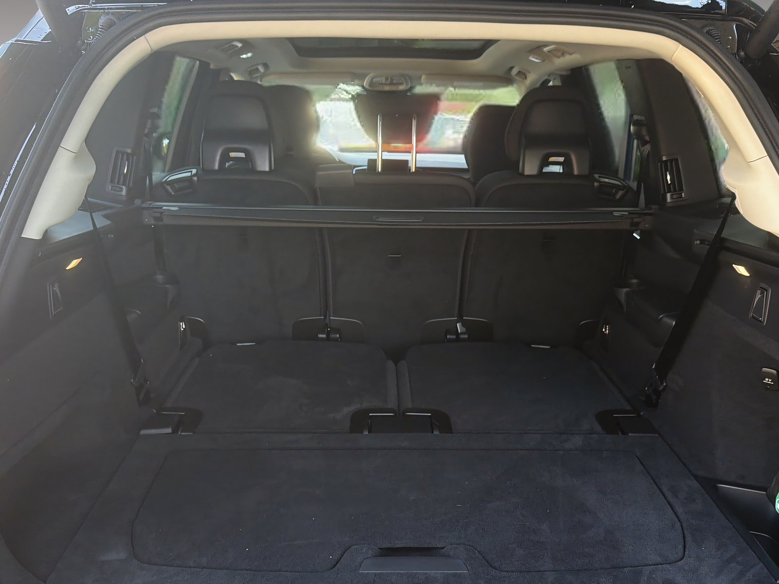 VOLVO XC90 2.0 T8 TE Plus Dark eAWD-image-22