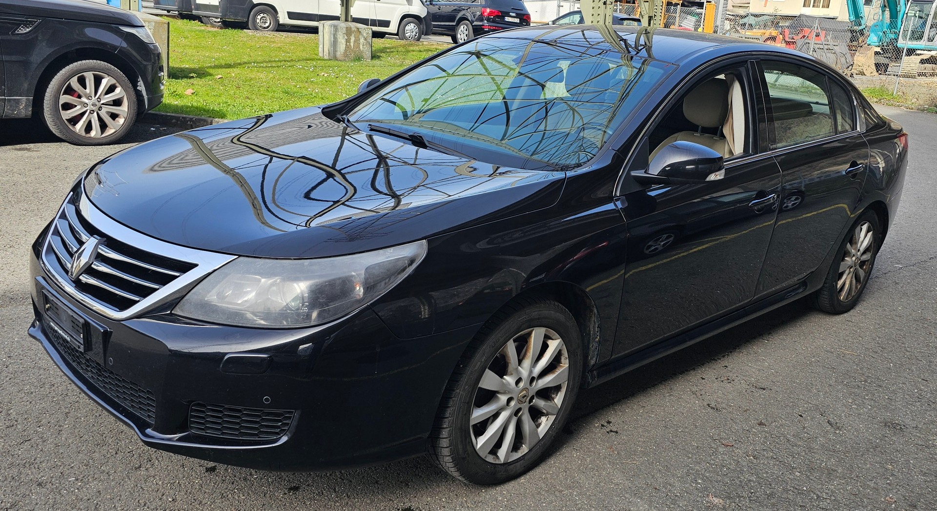 RENAULT LATITUDE-image-0
