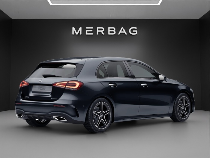 MERCEDES-BENZ A 200 4Matic AMG Line 8G-DCT-image-5