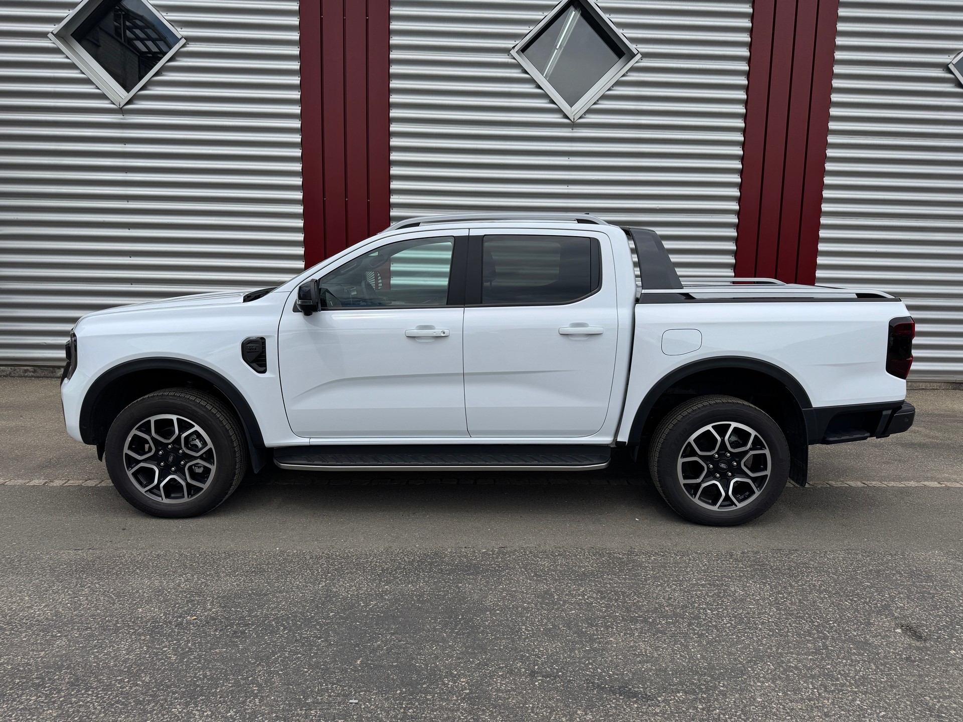 FORD Ranger Wildtrak 3.0 Eco Blue e-4WD Automat-image-7