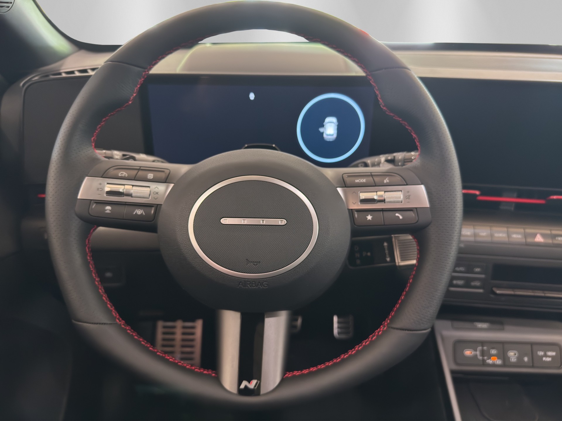 HYUNDAI Kona EV 65.4 kWh N Line-image-13