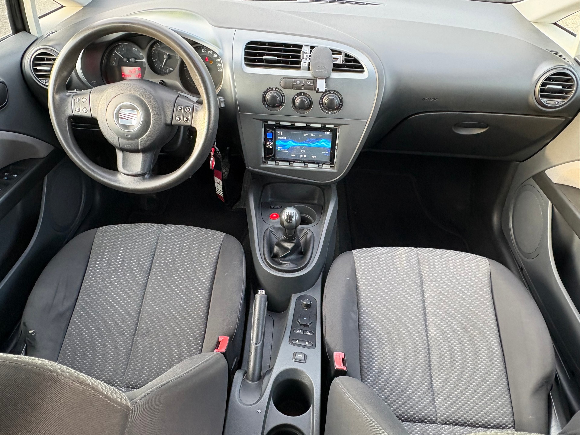 SEAT Leon 1.6 Rebel-image-5