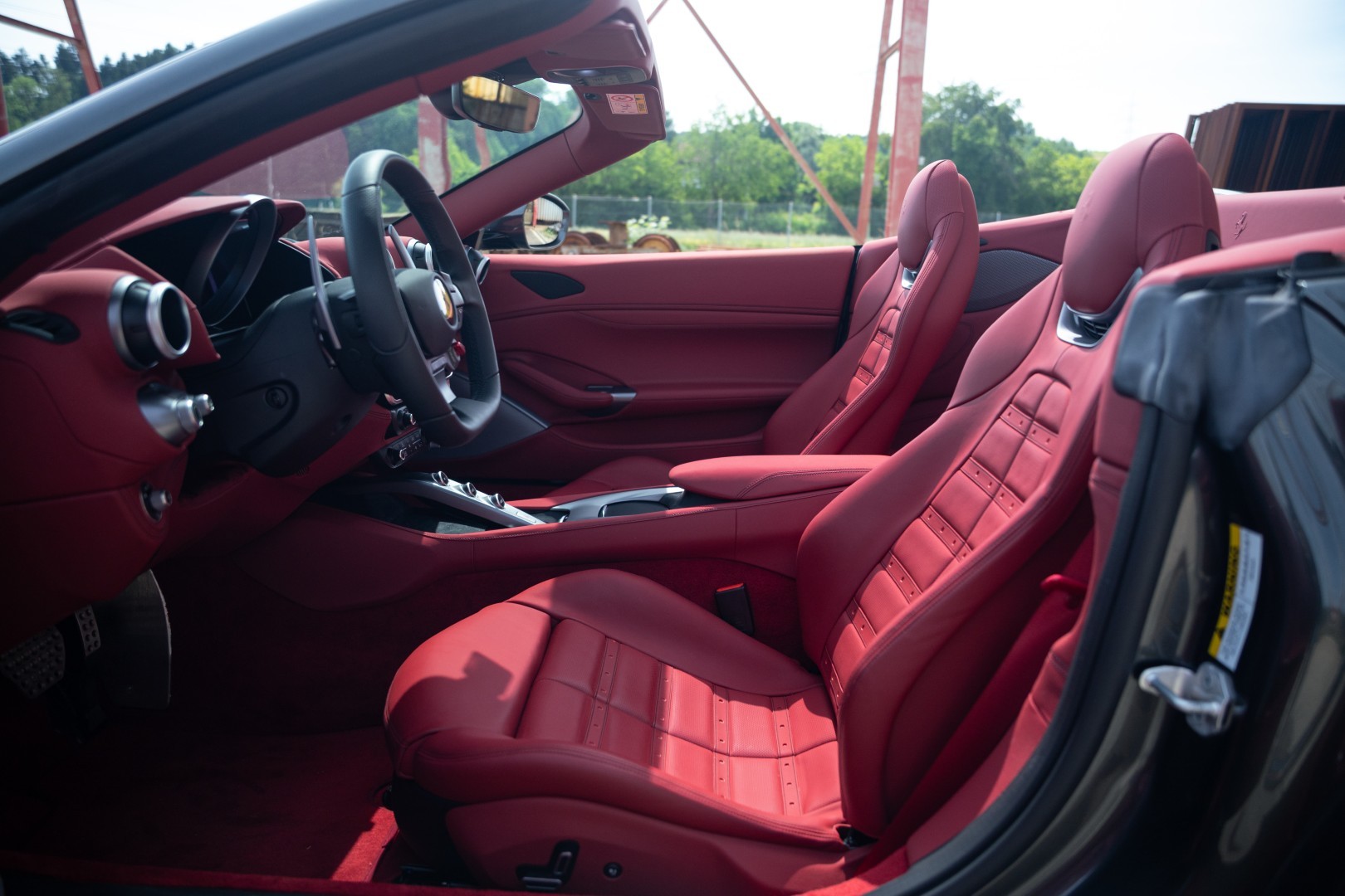 FERRARI Portofino 3.9 V8 T-image-12