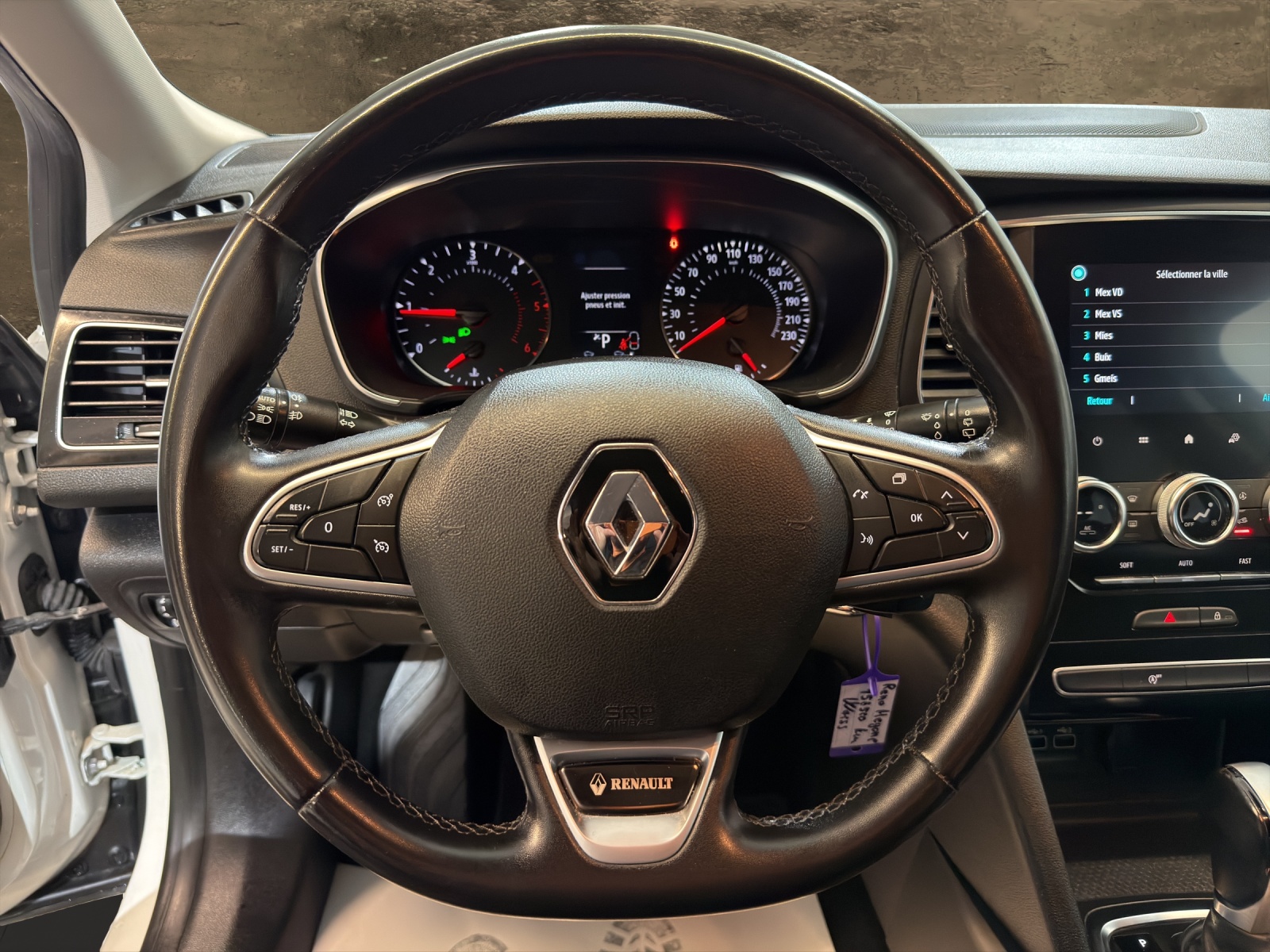 RENAULT Mégane Grandtour 1.5 dCi Business EDC-image-7
