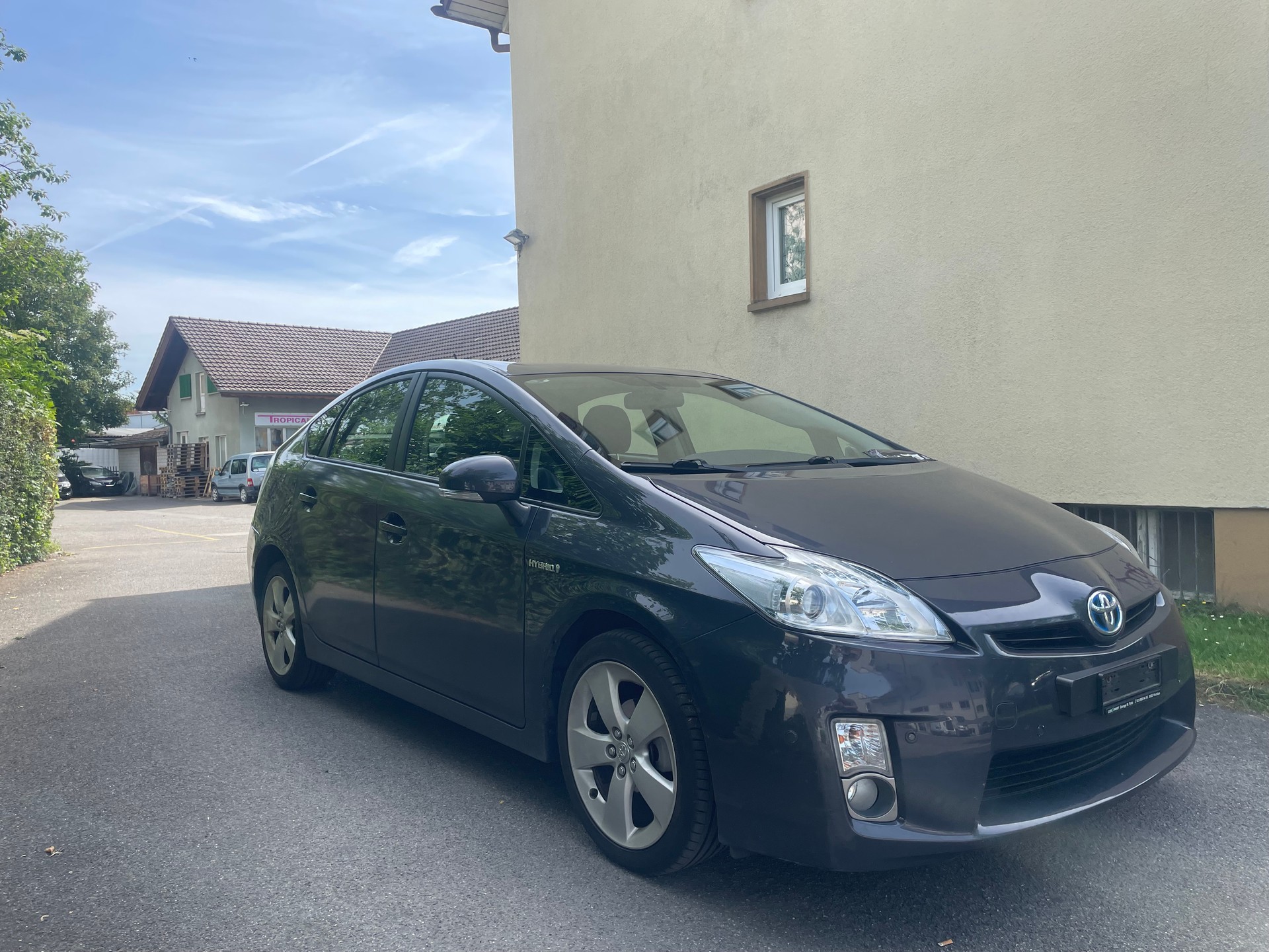 TOYOTA Prius 1.8 16V HSD Sol-image-2